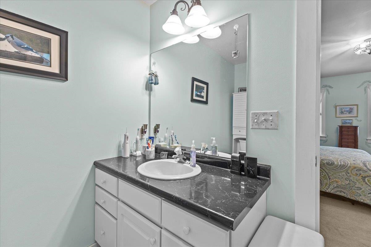 468 Bittersweet Circle