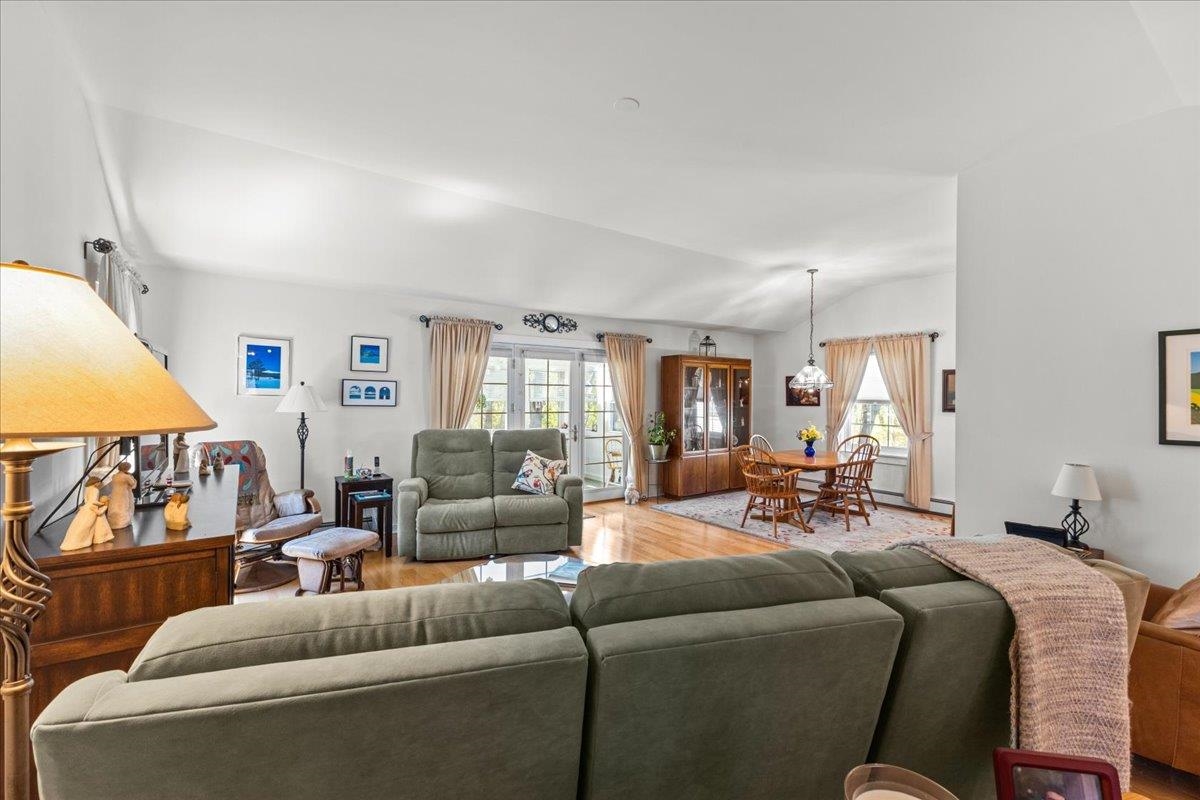 468 Bittersweet Circle