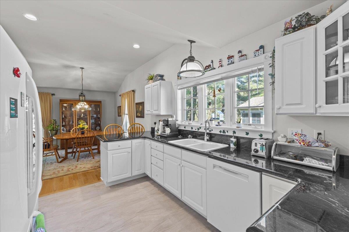 468 Bittersweet Circle