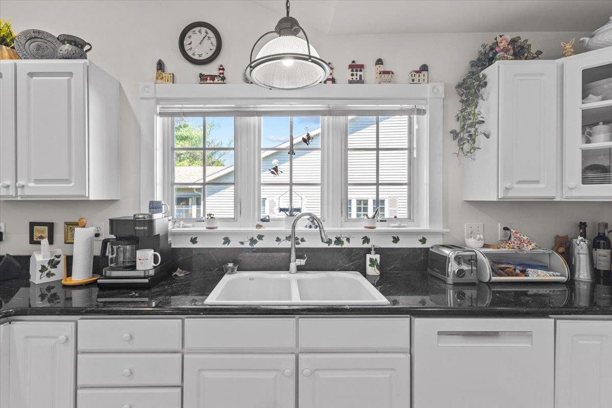 468 Bittersweet Circle