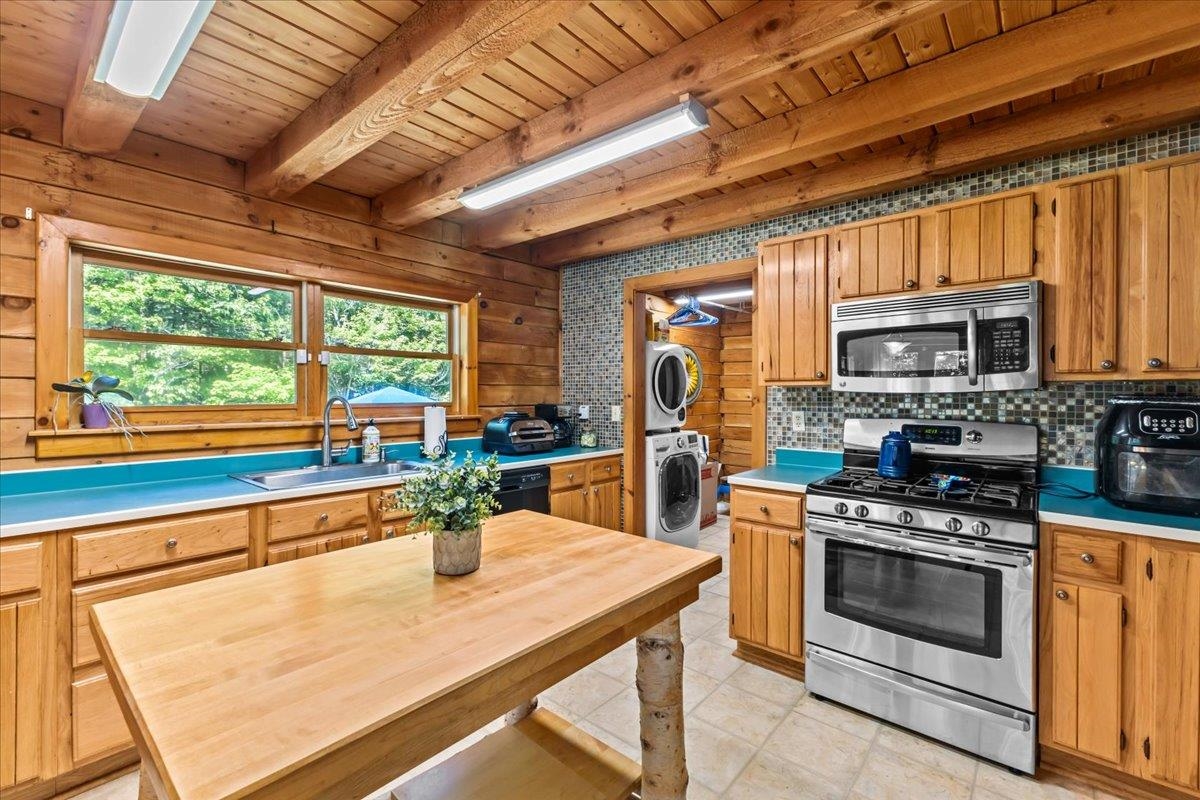 1328 Waterville Mountain Road