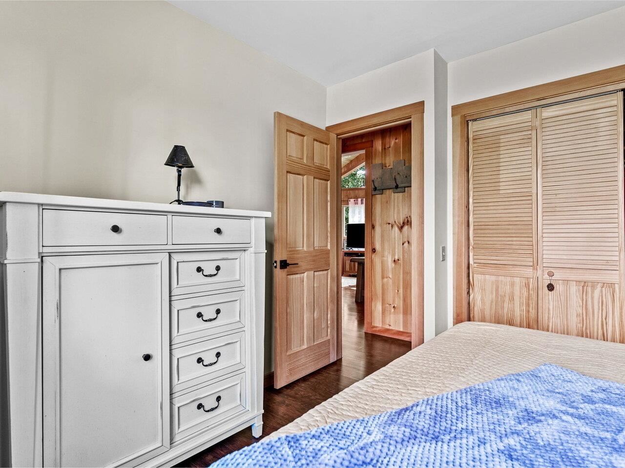 512 Delong Lane