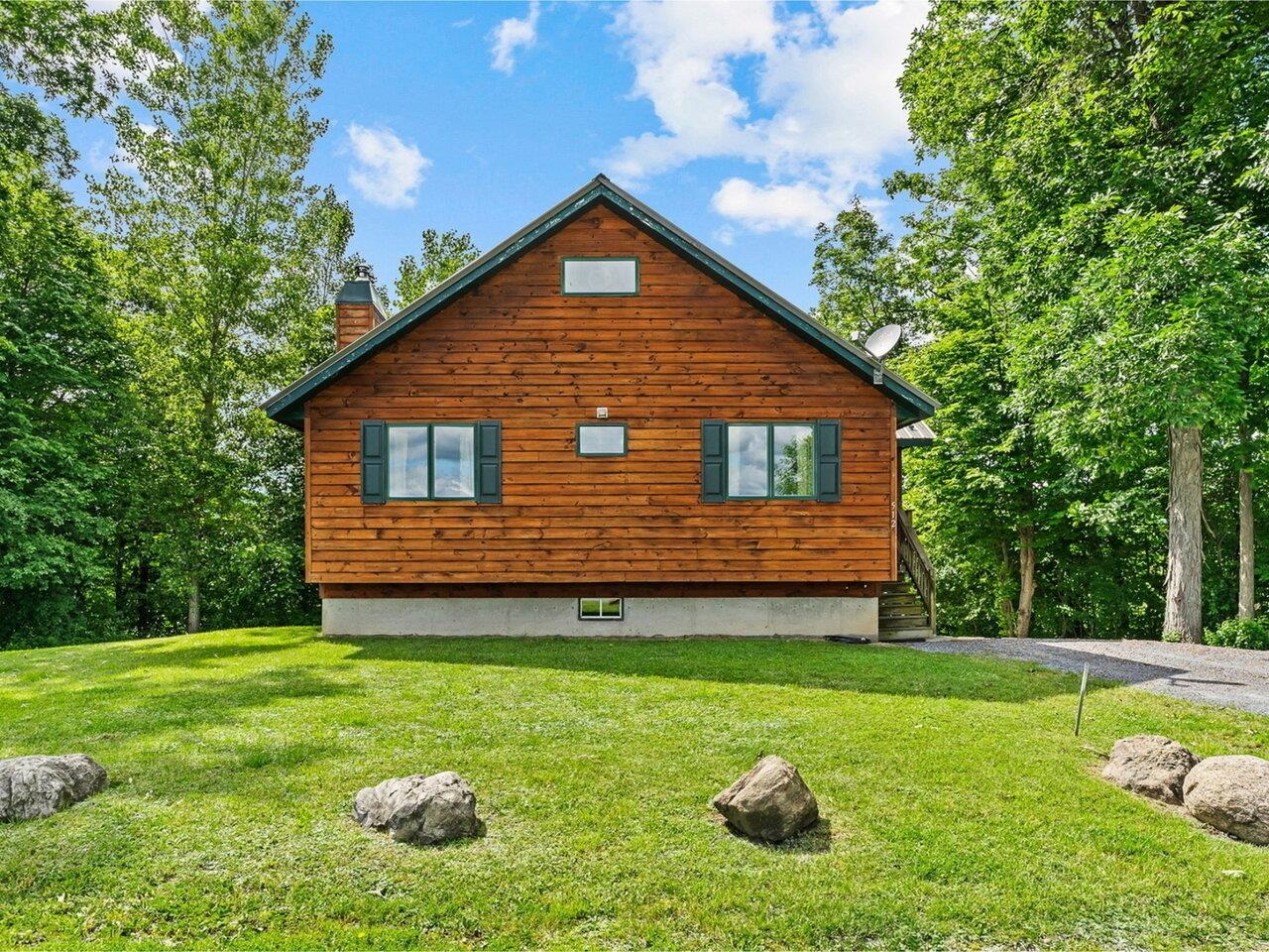 512 Delong Lane