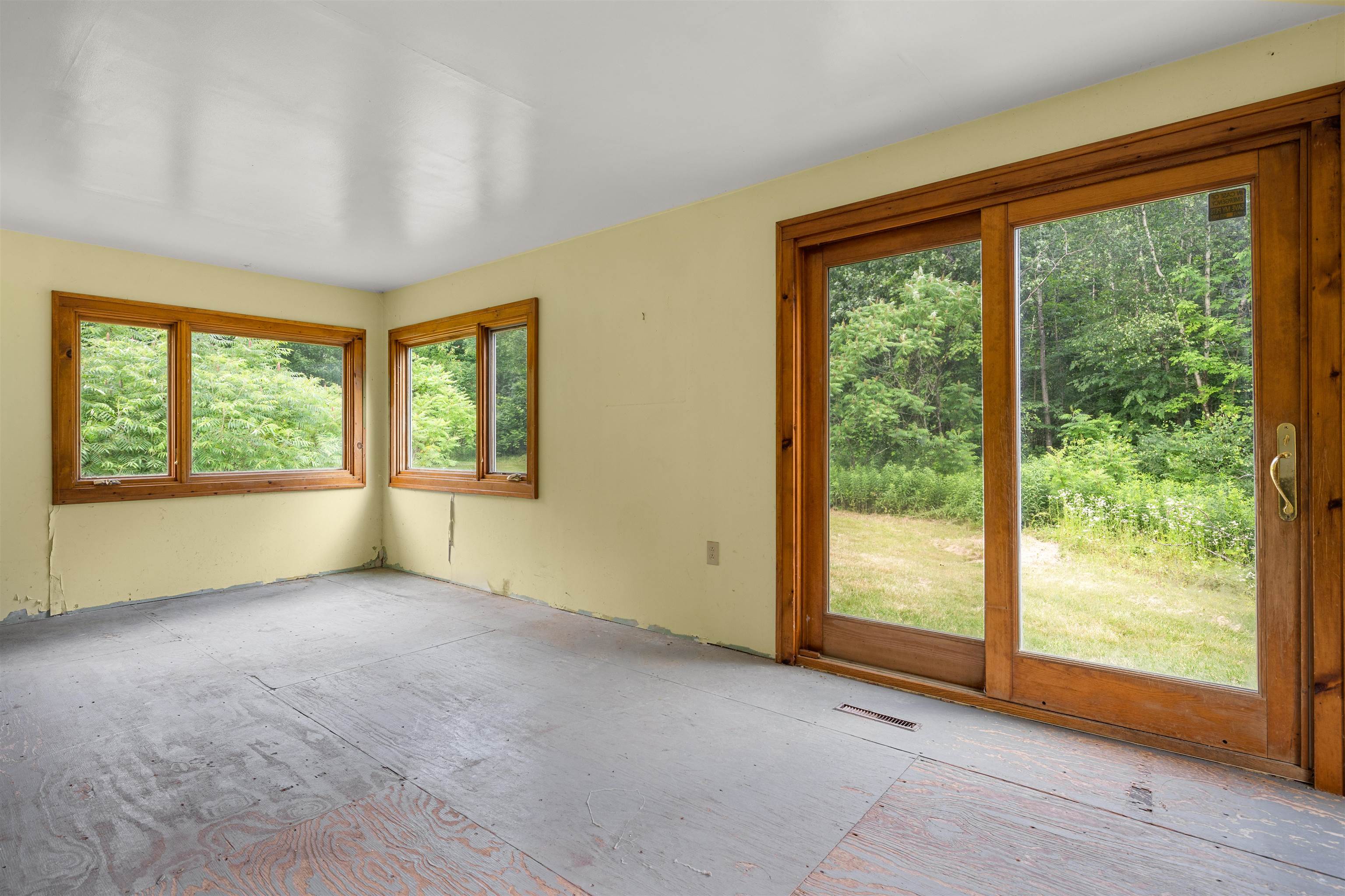 275 Manley Road