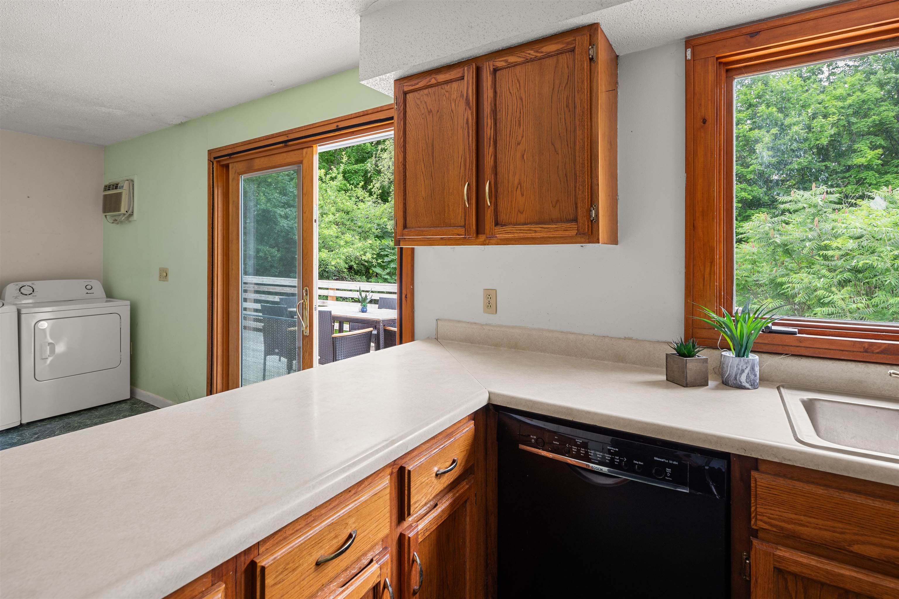 275 Manley Road