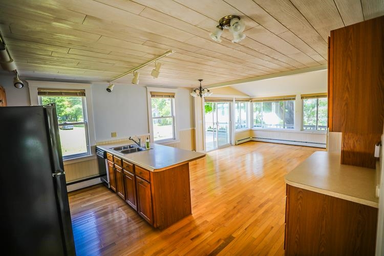 1227 East Shore Drive