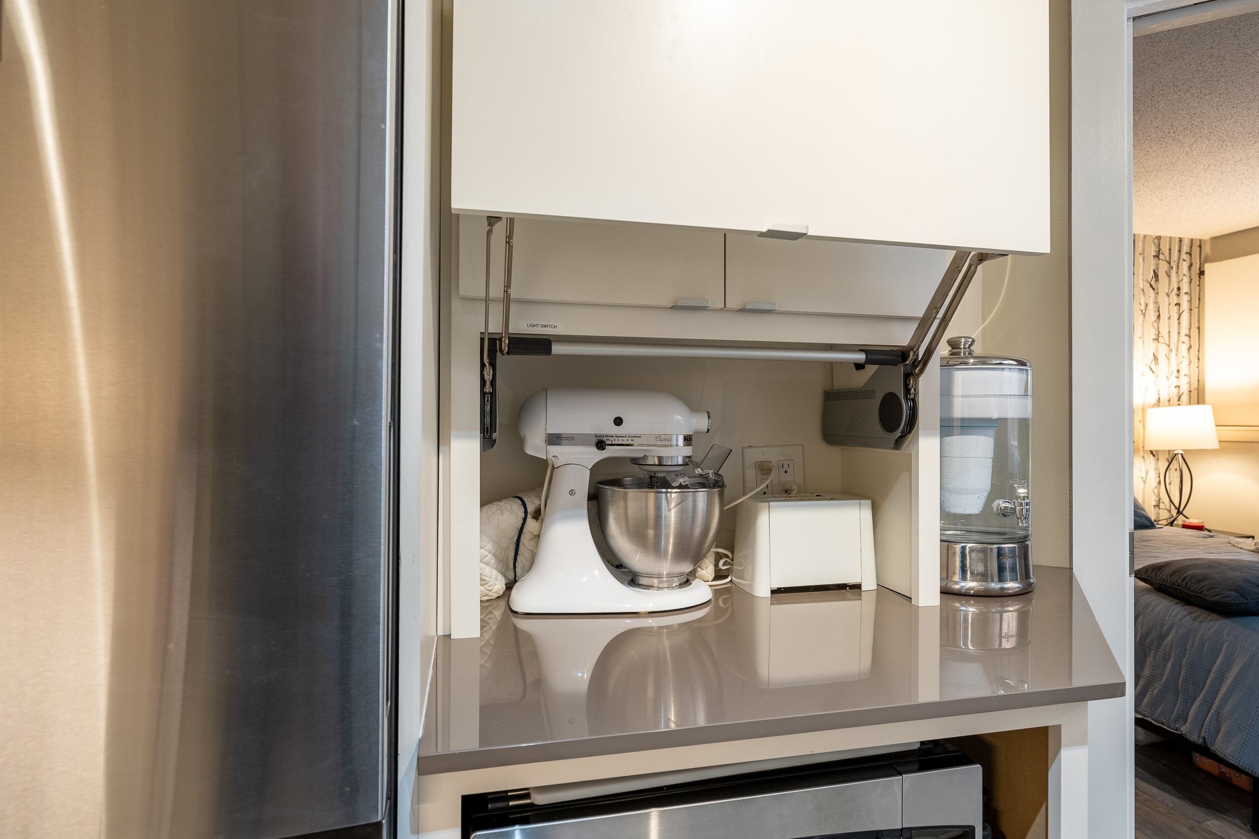 768 East Mountain Road Unit: C-1