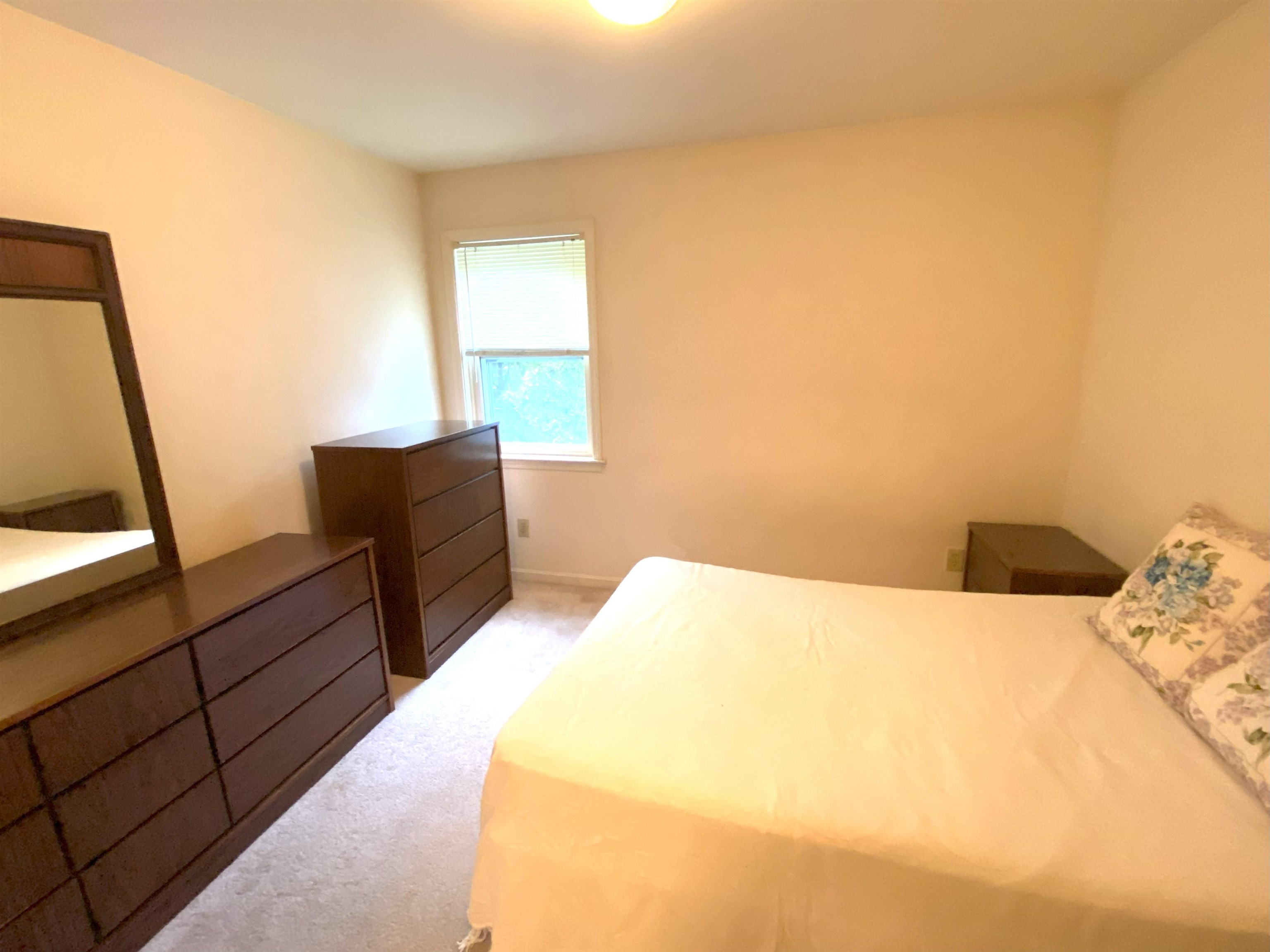 523 Porters Point Road Unit: 6