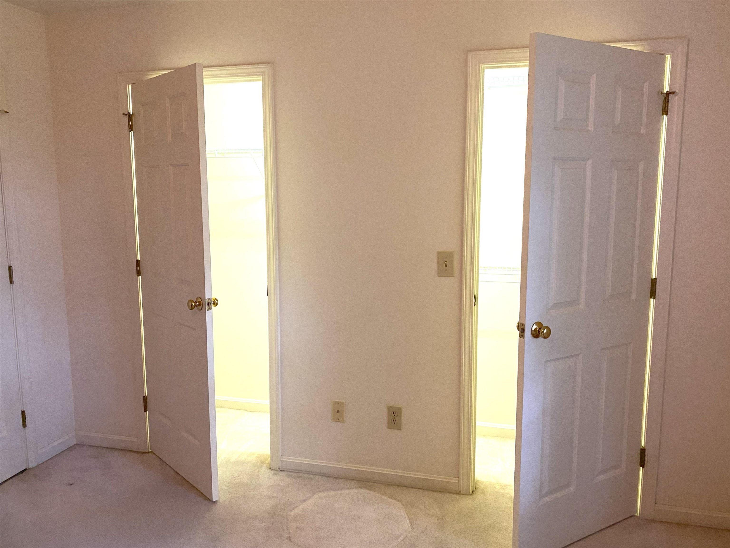 523 Porters Point Road Unit: 6