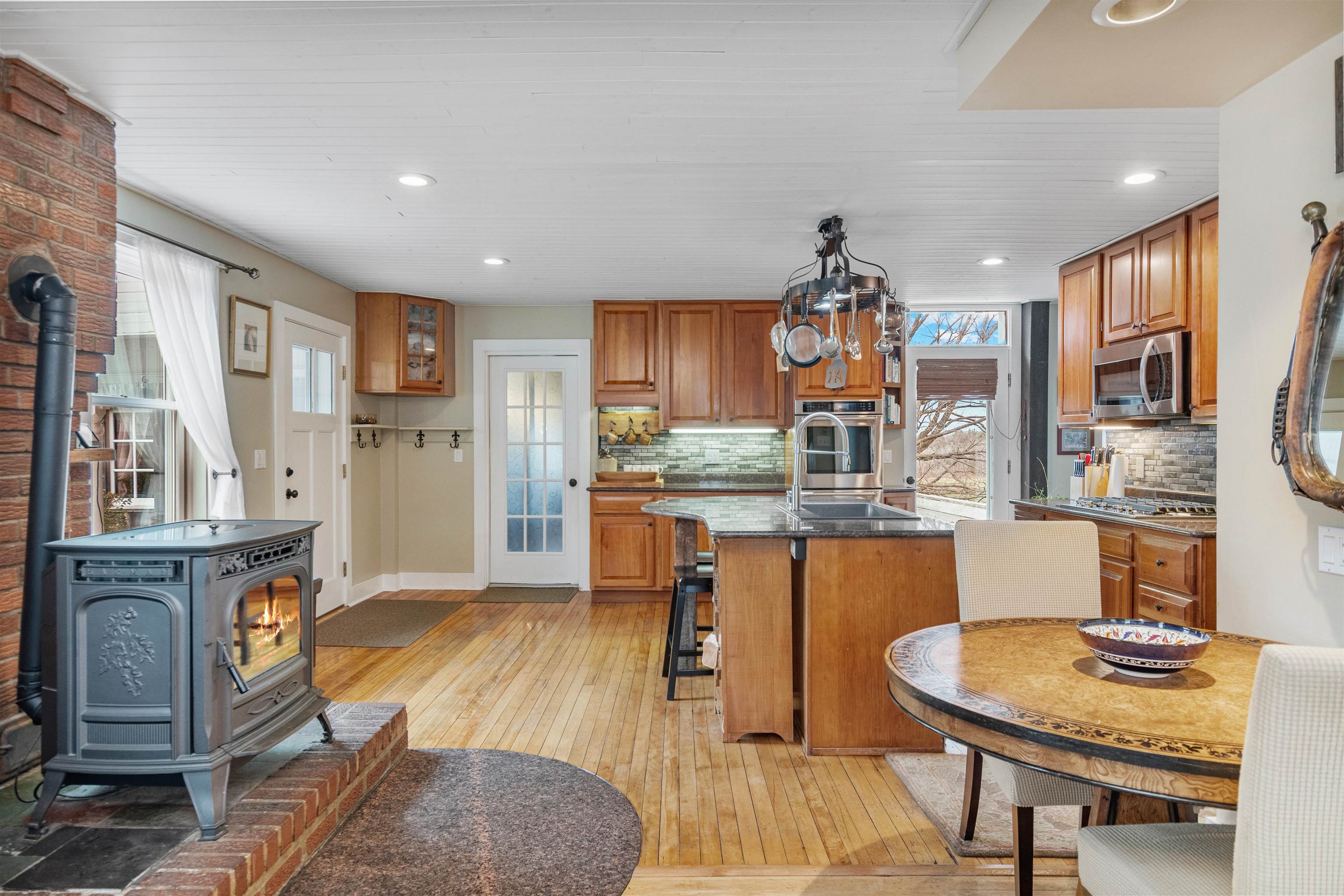 4787 Ethan Allen Highway