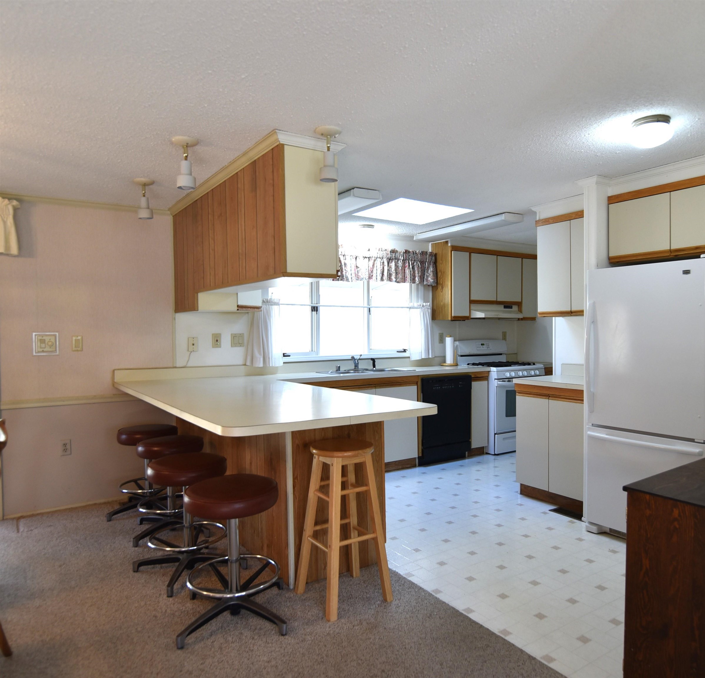 156 Williston Woods Road