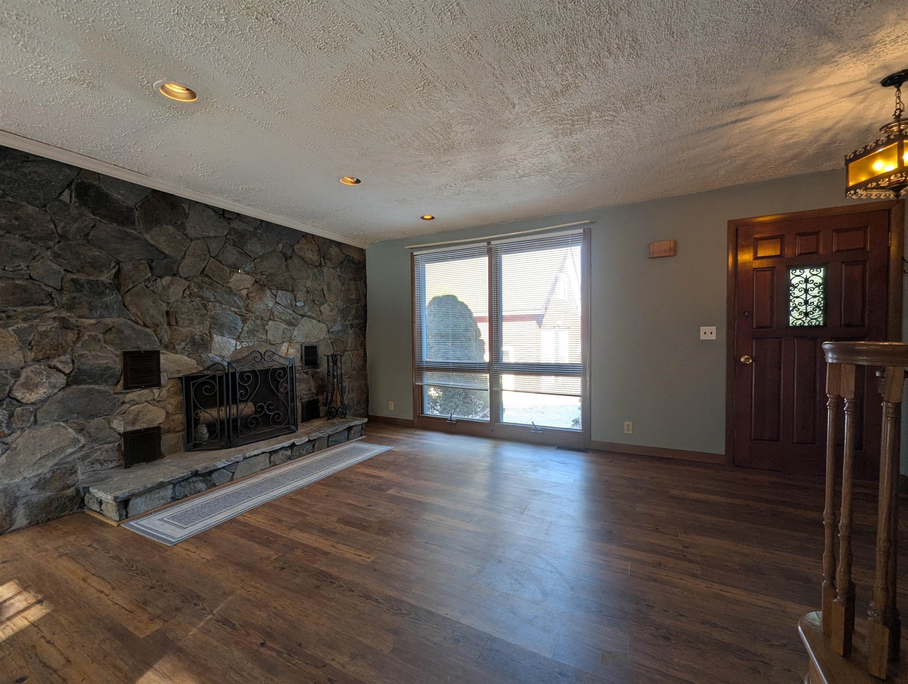 842 Bowen Hill Road