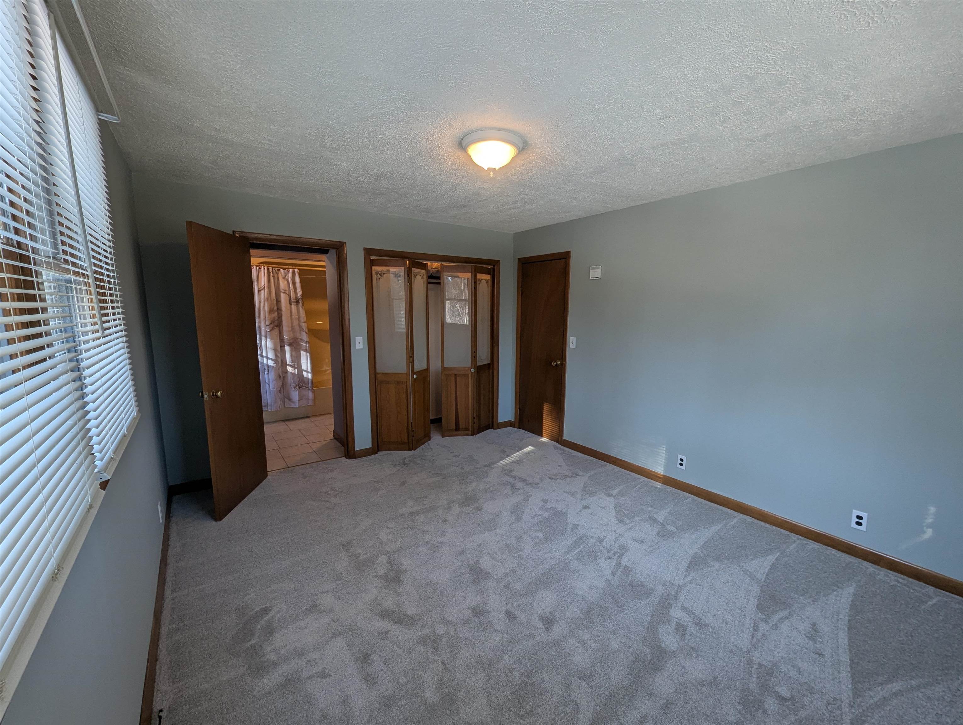 842 Bowen Hill Road