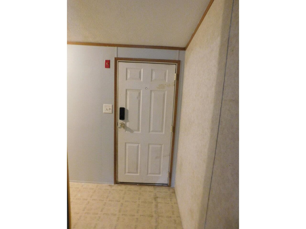 2195 North Road