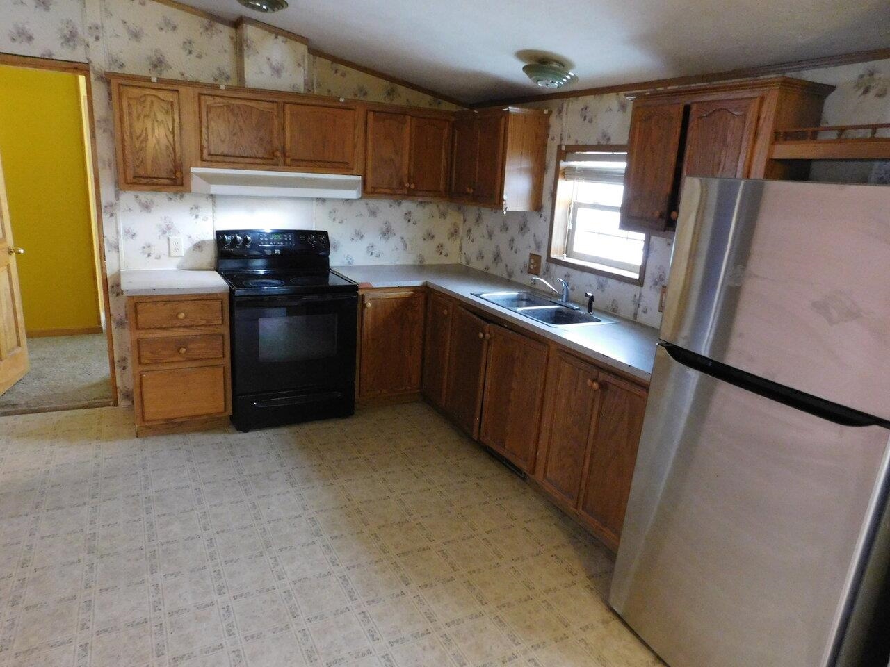 2195 North Road