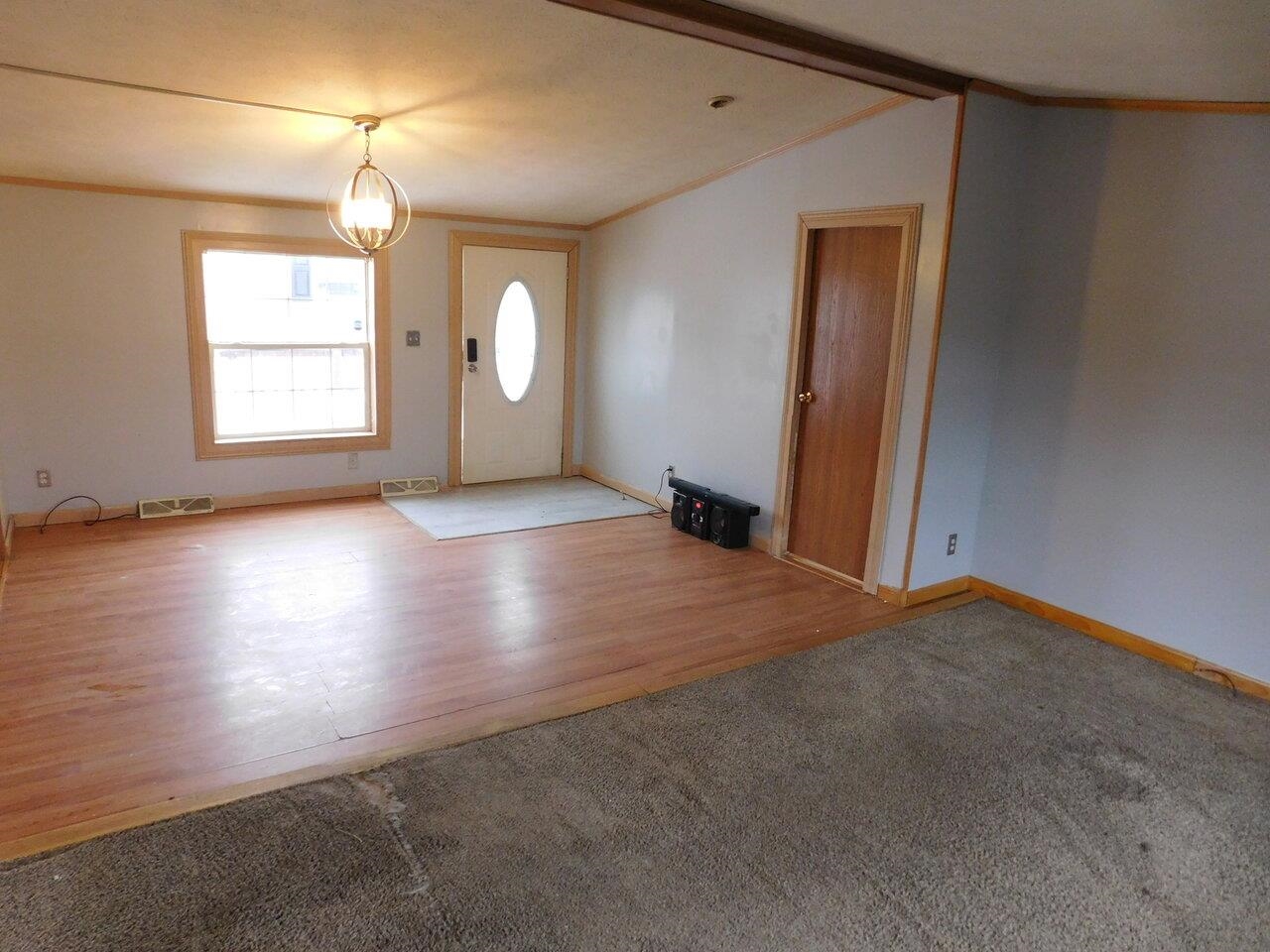 2195 North Road