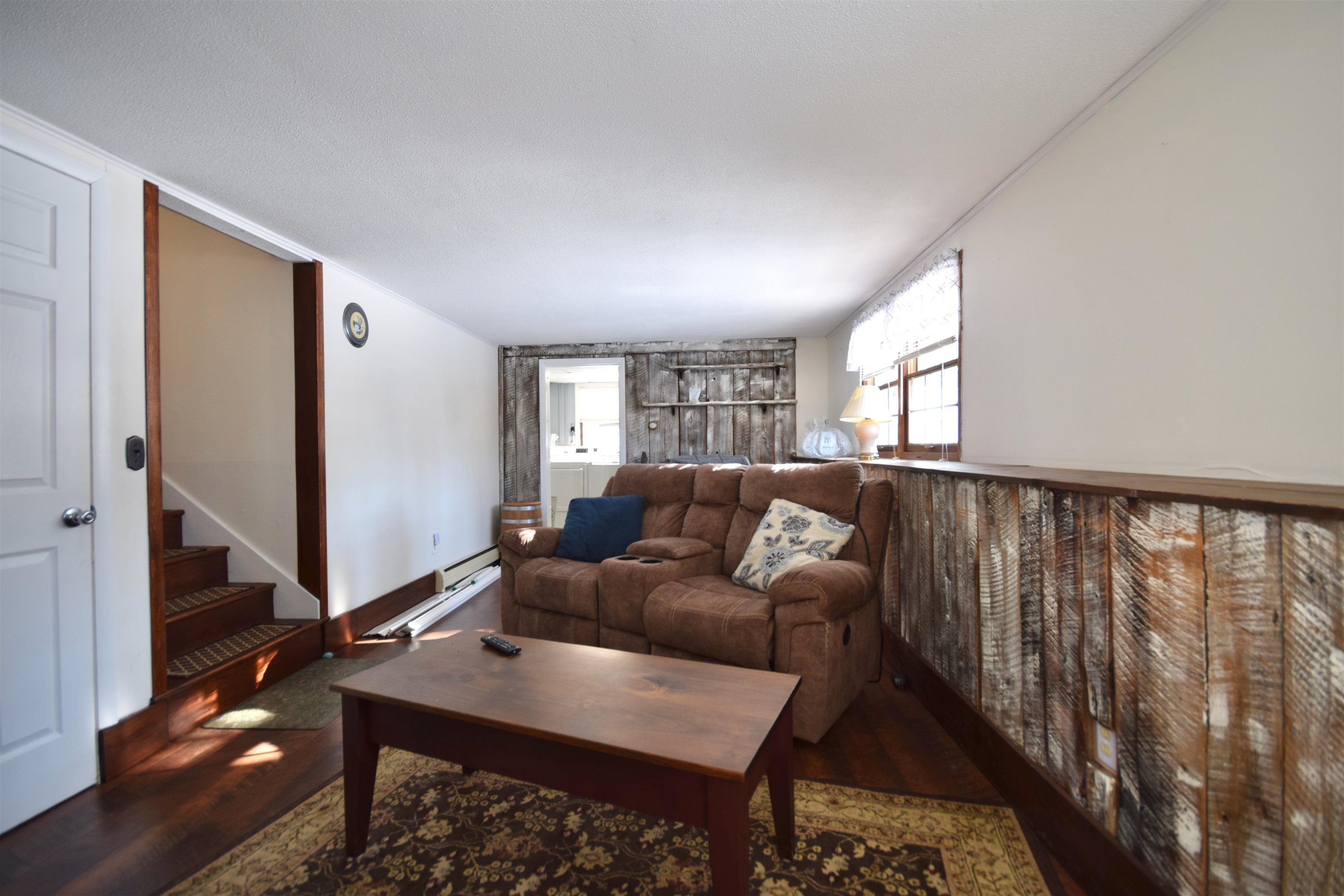 28 Giorgetti Boulevard