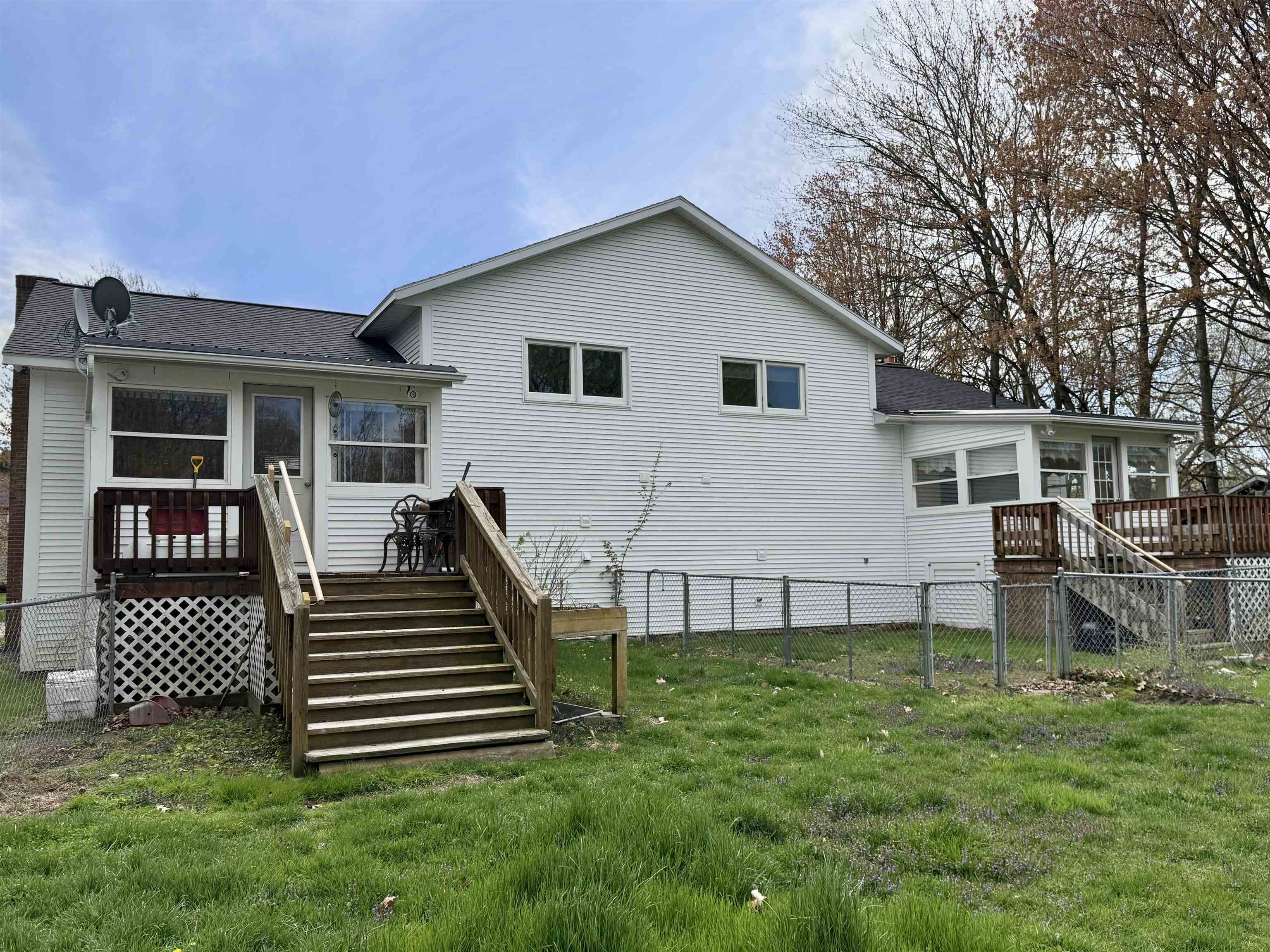 270-272 Heineberg Drive