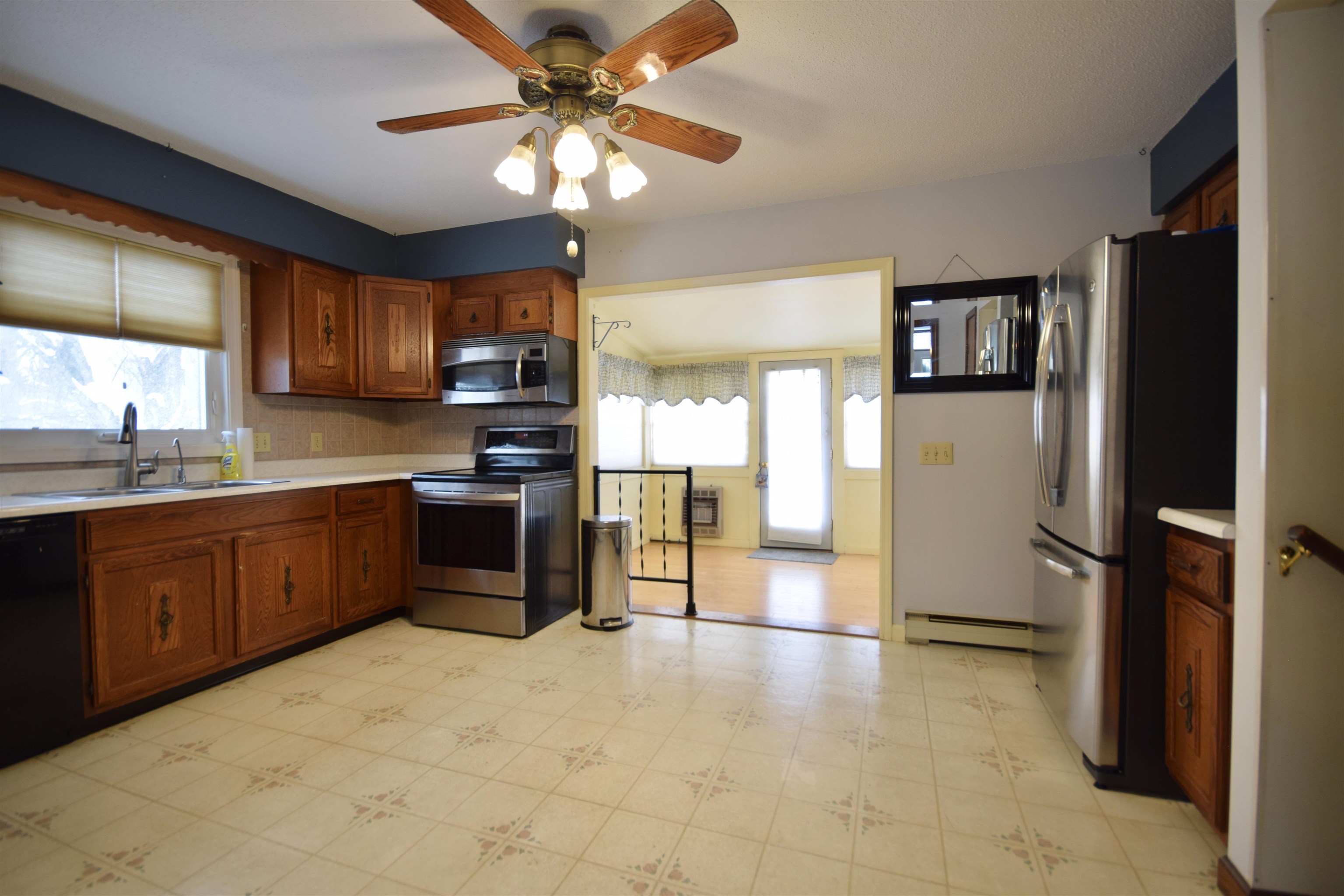 270-272 Heineberg Drive