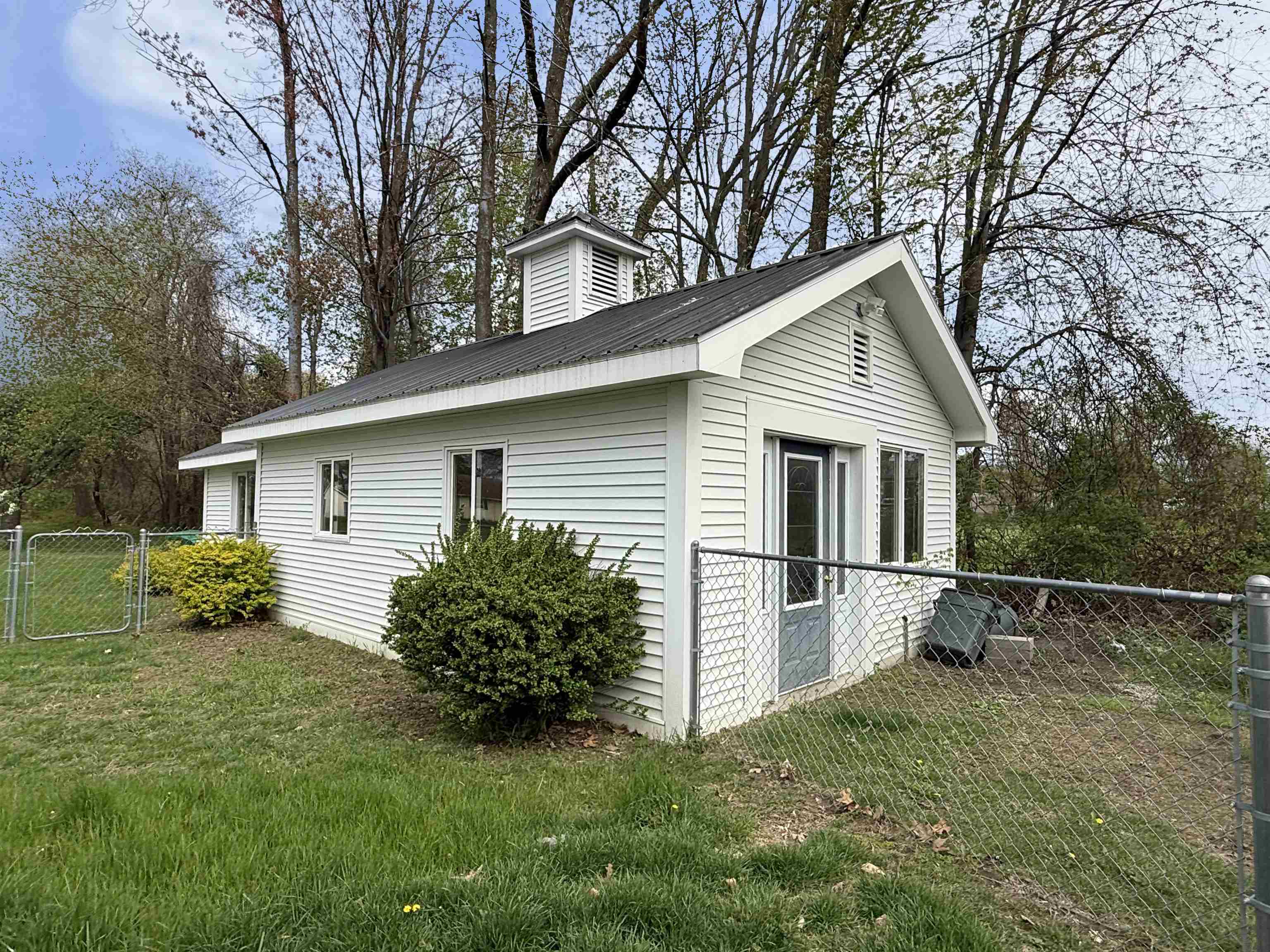 270-272 Heineberg Drive