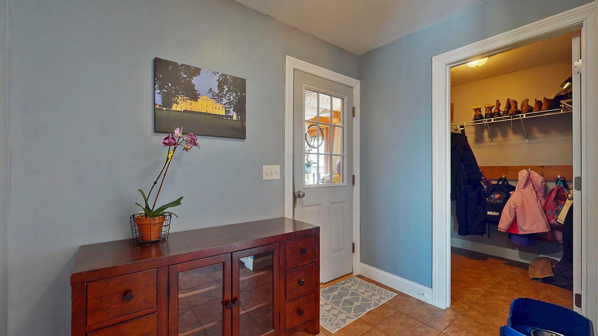 1544 Mill River Road