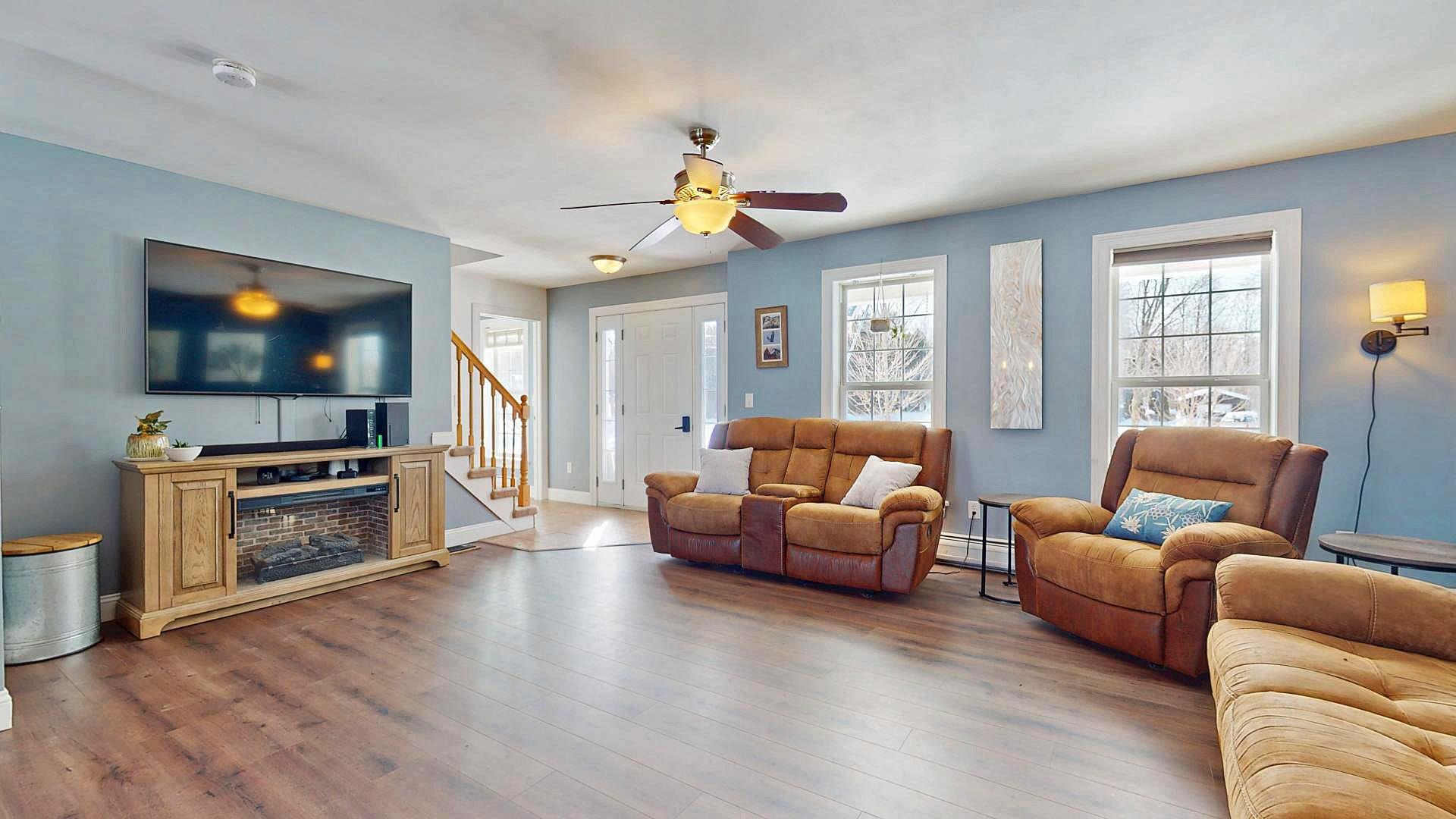 1544 Mill River Road