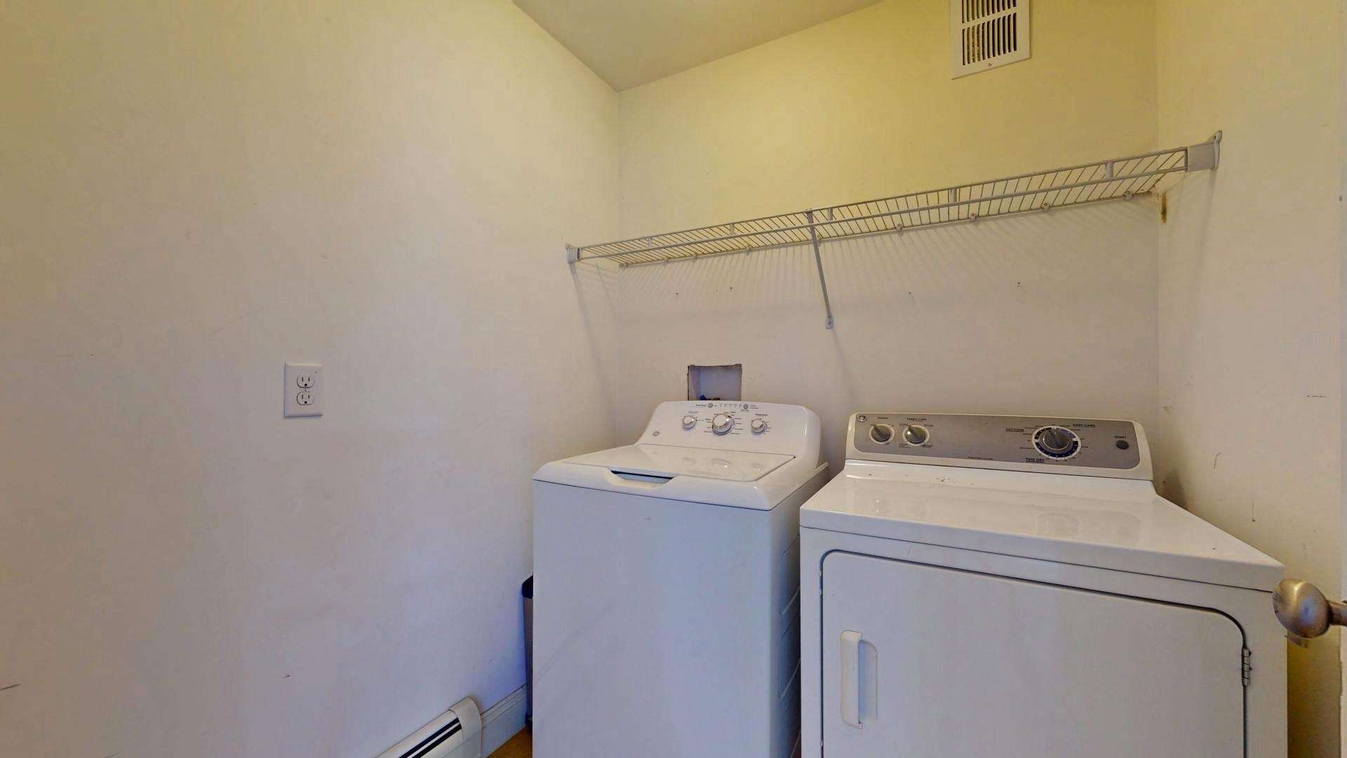 1544 Mill River Road