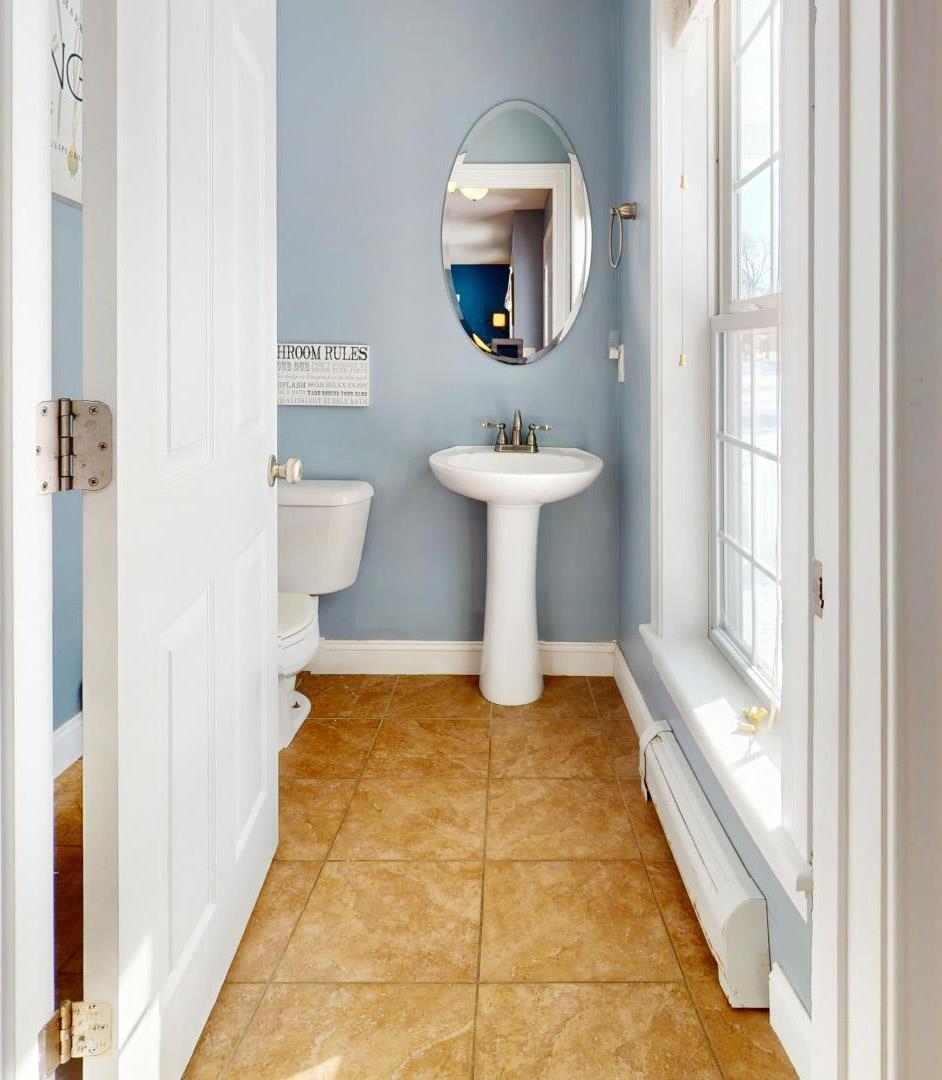 1544 Mill River Road