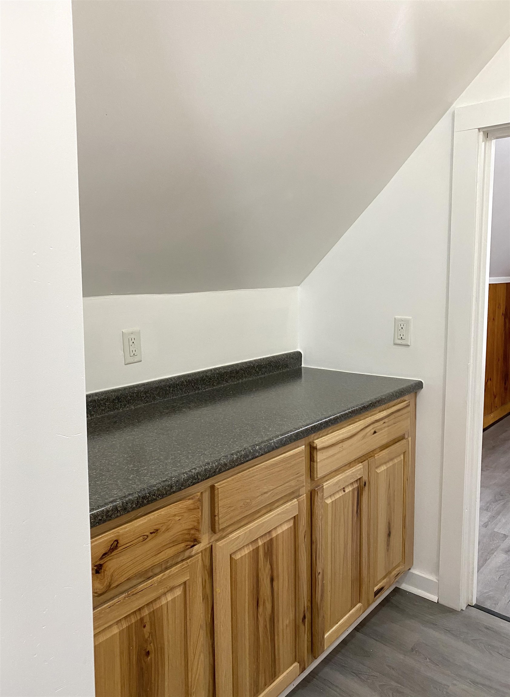 22 Lower Welden Street Unit: A