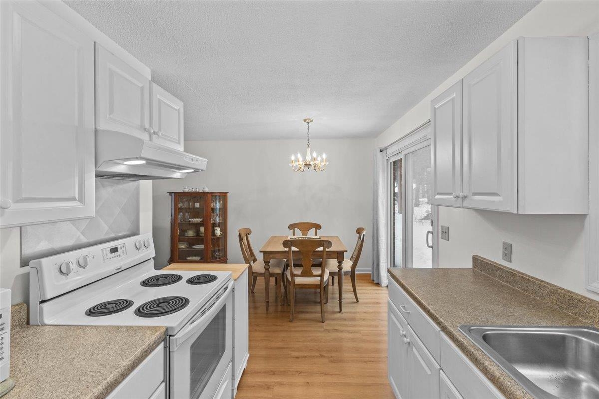 425 Dorset Street Unit: 14