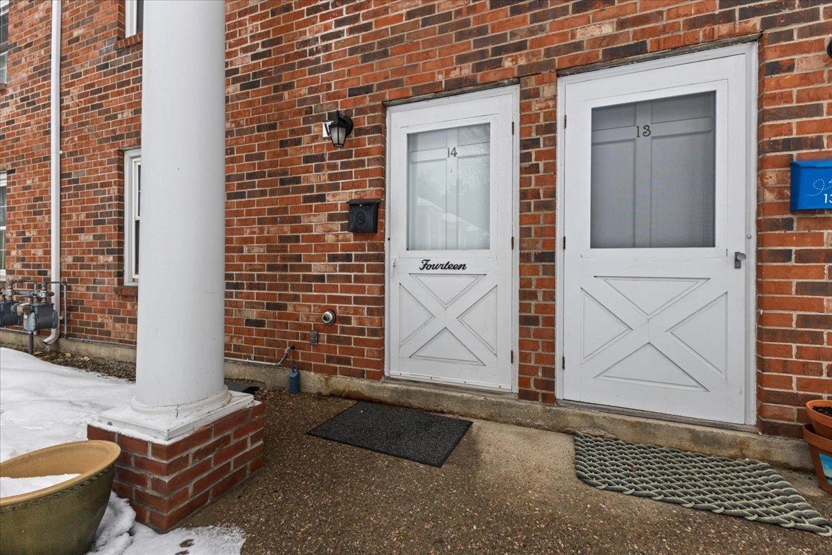 425 Dorset Street Unit: 14