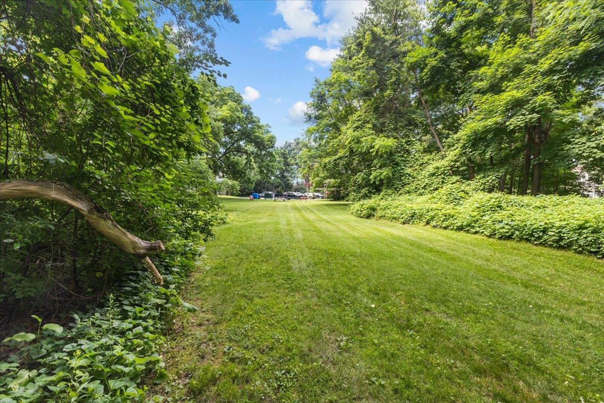 236 South Prospect Street Unit: 3