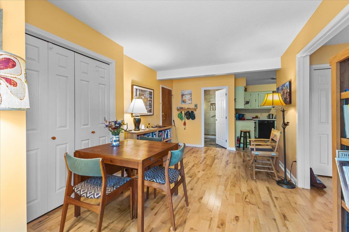 236 South Prospect Street Unit: 3