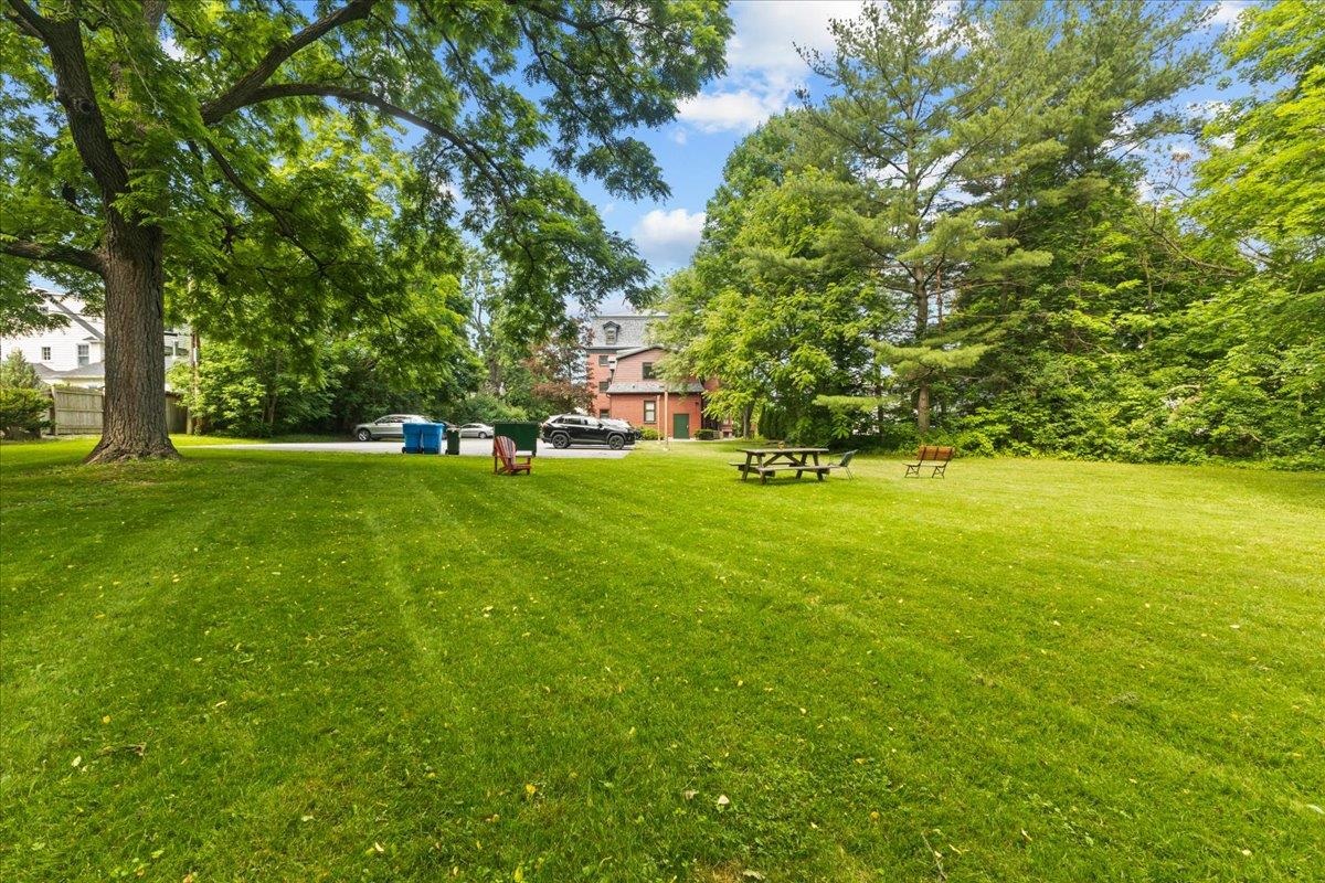 236 South Prospect Street Unit: 3