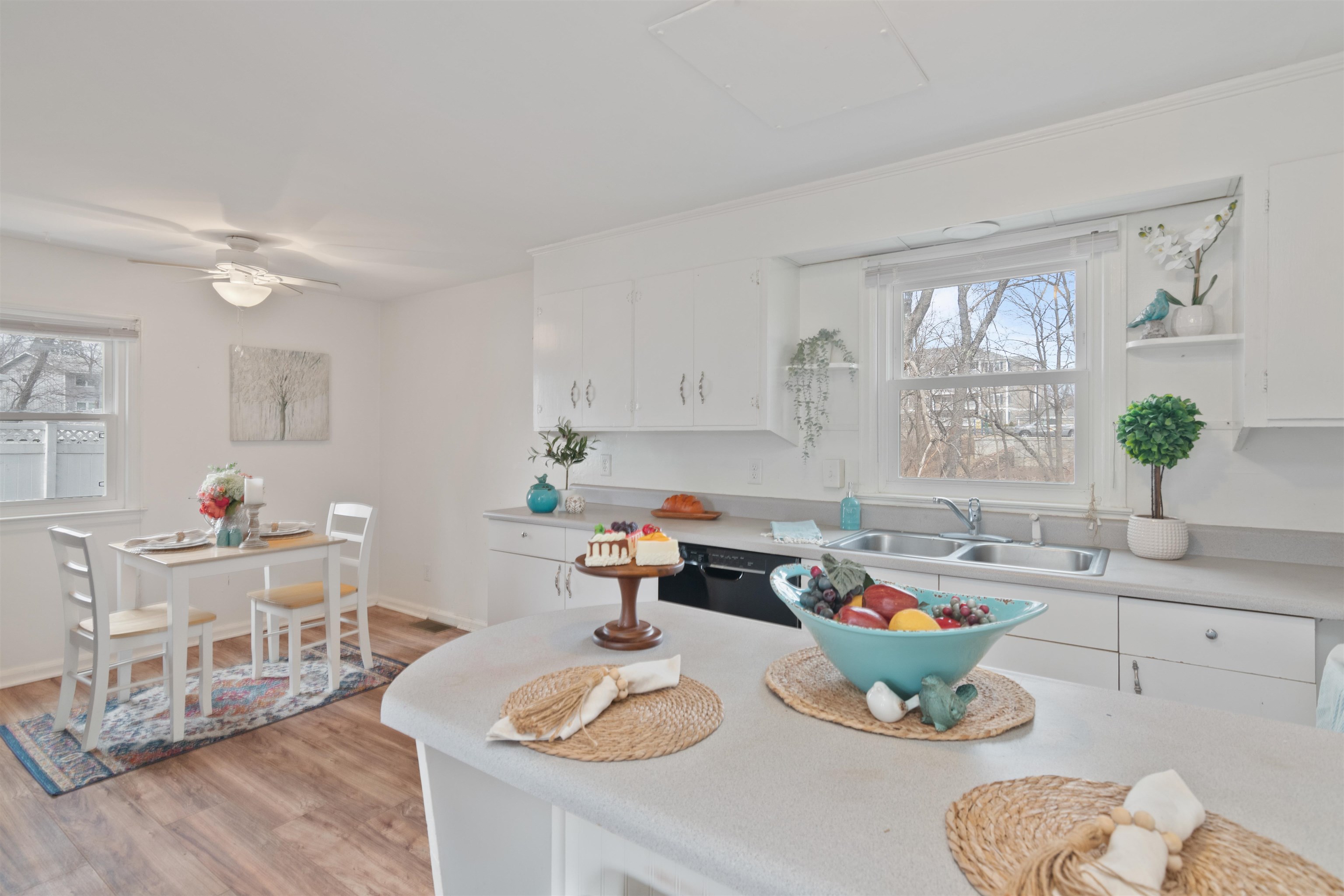 10-12 Silver Bow Terrace