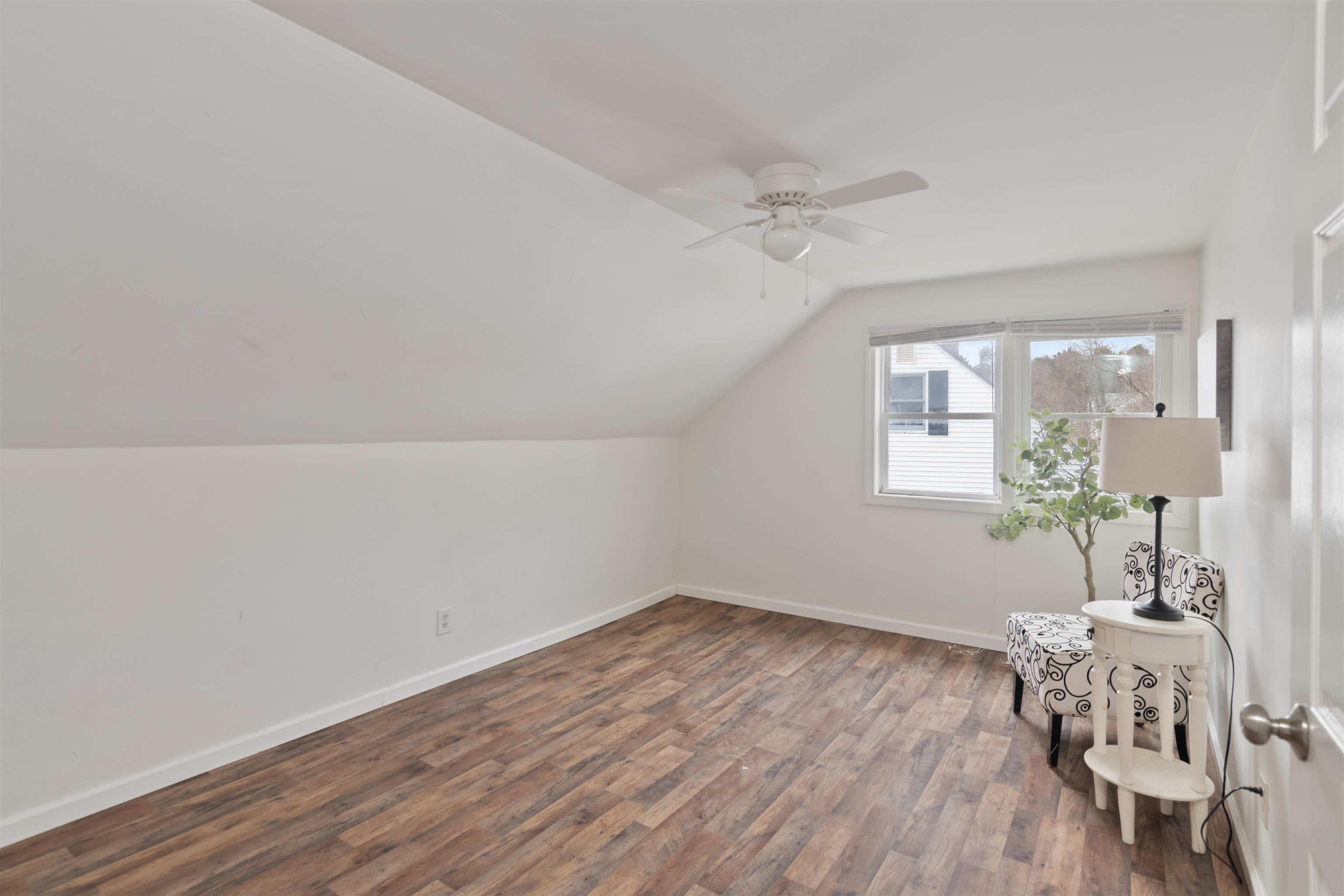 10-12 Silver Bow Terrace
