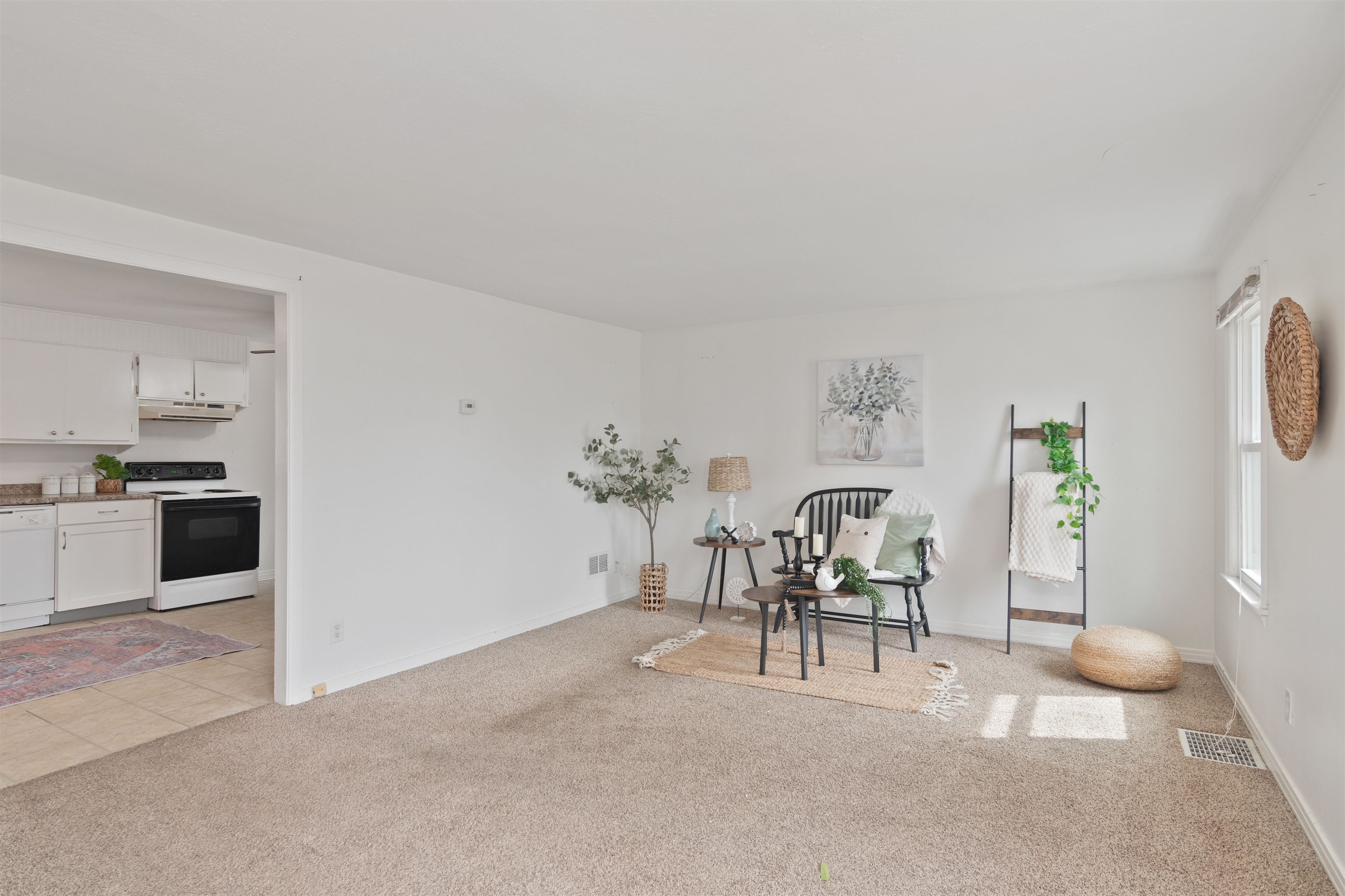 10-12 Silver Bow Terrace
