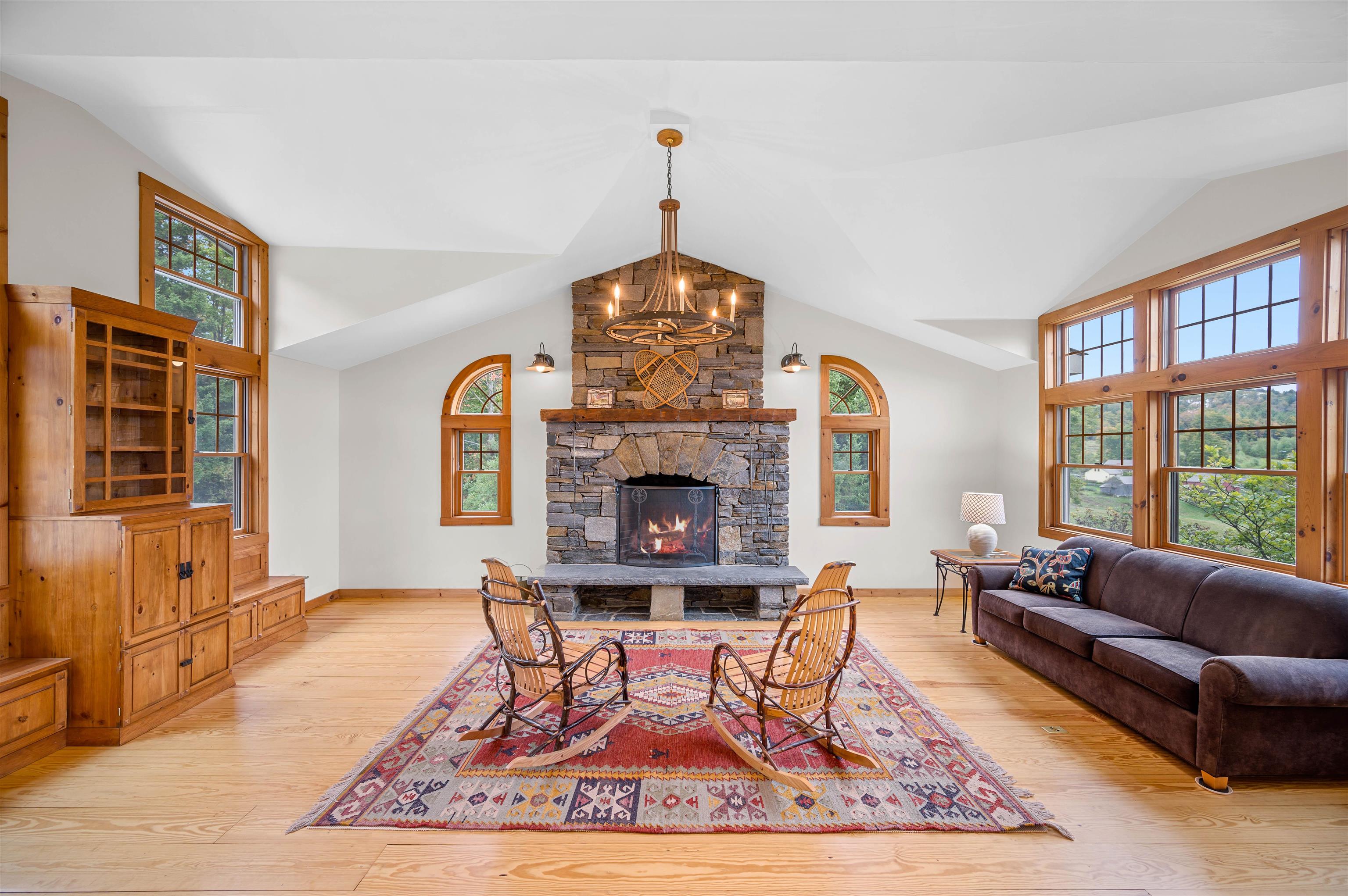 2067 Music Mountain Road