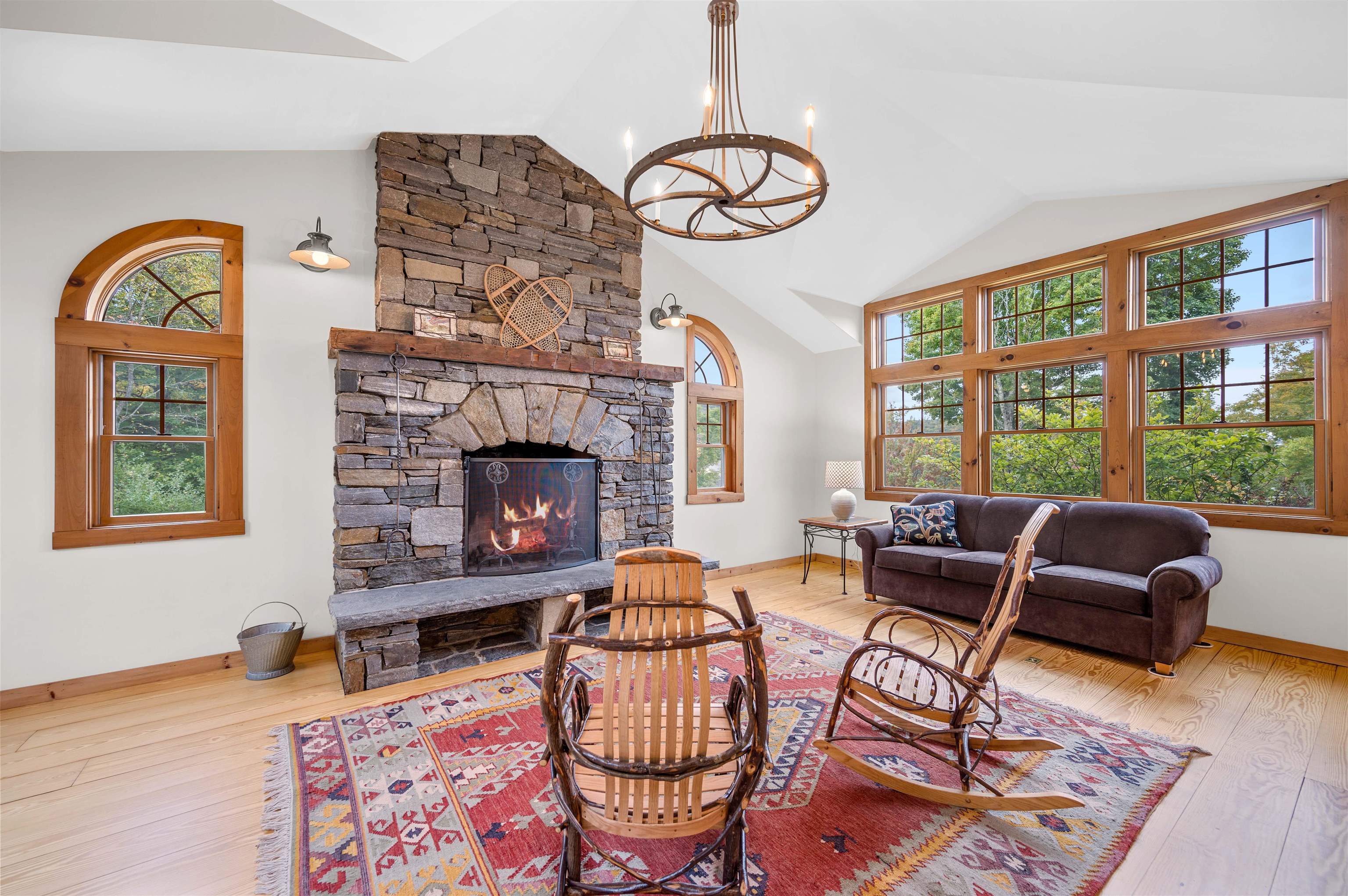 2067 Music Mountain Road