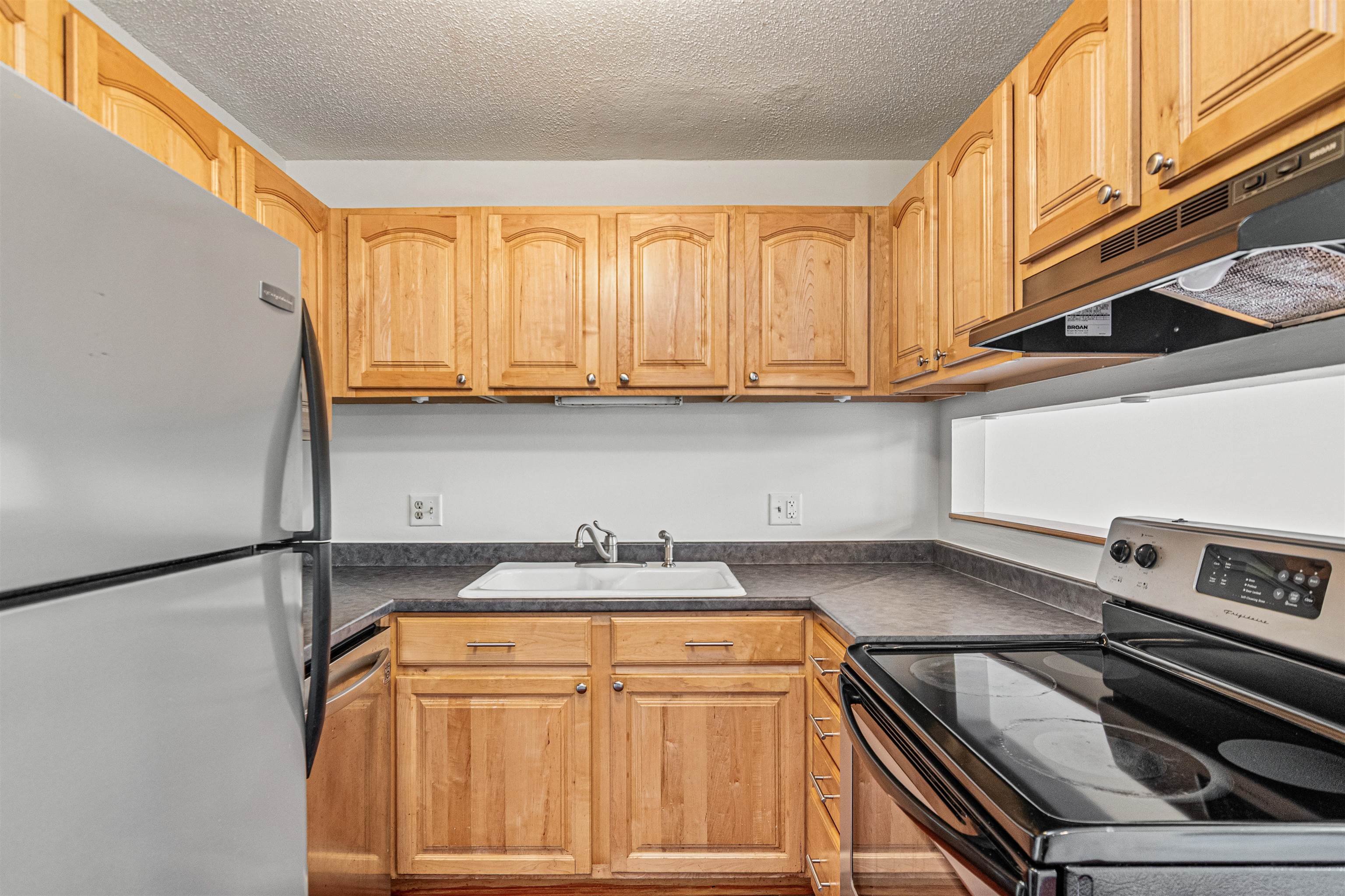 190 Quarry Hill Road Unit: 53