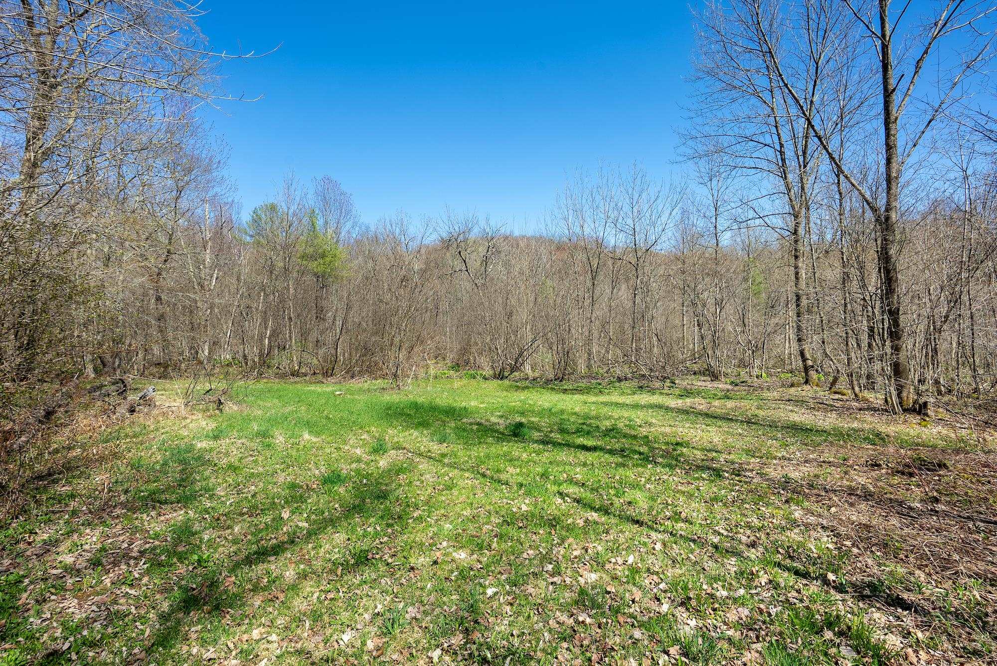 1884 North Road