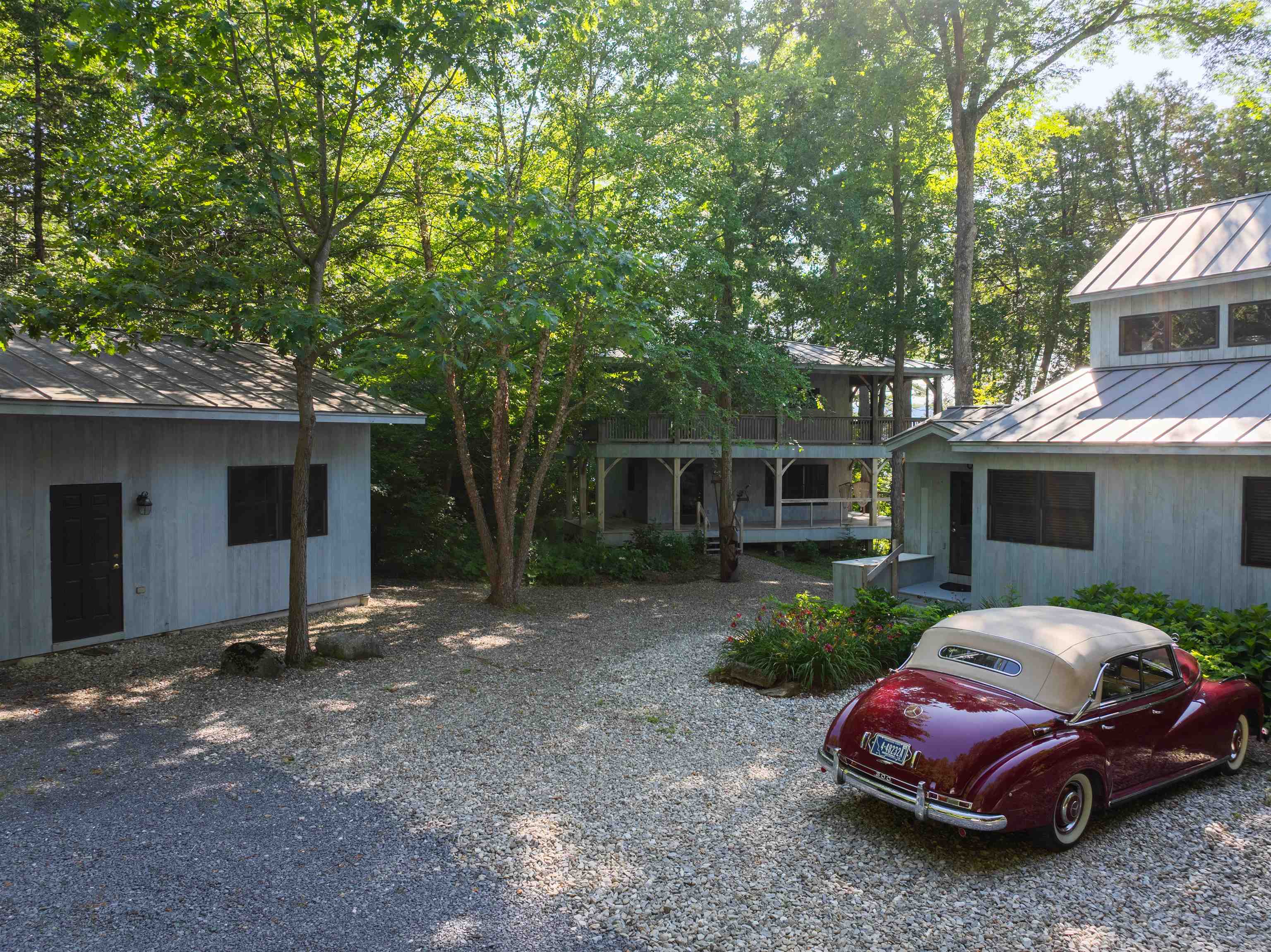 2130 Button Bay Road