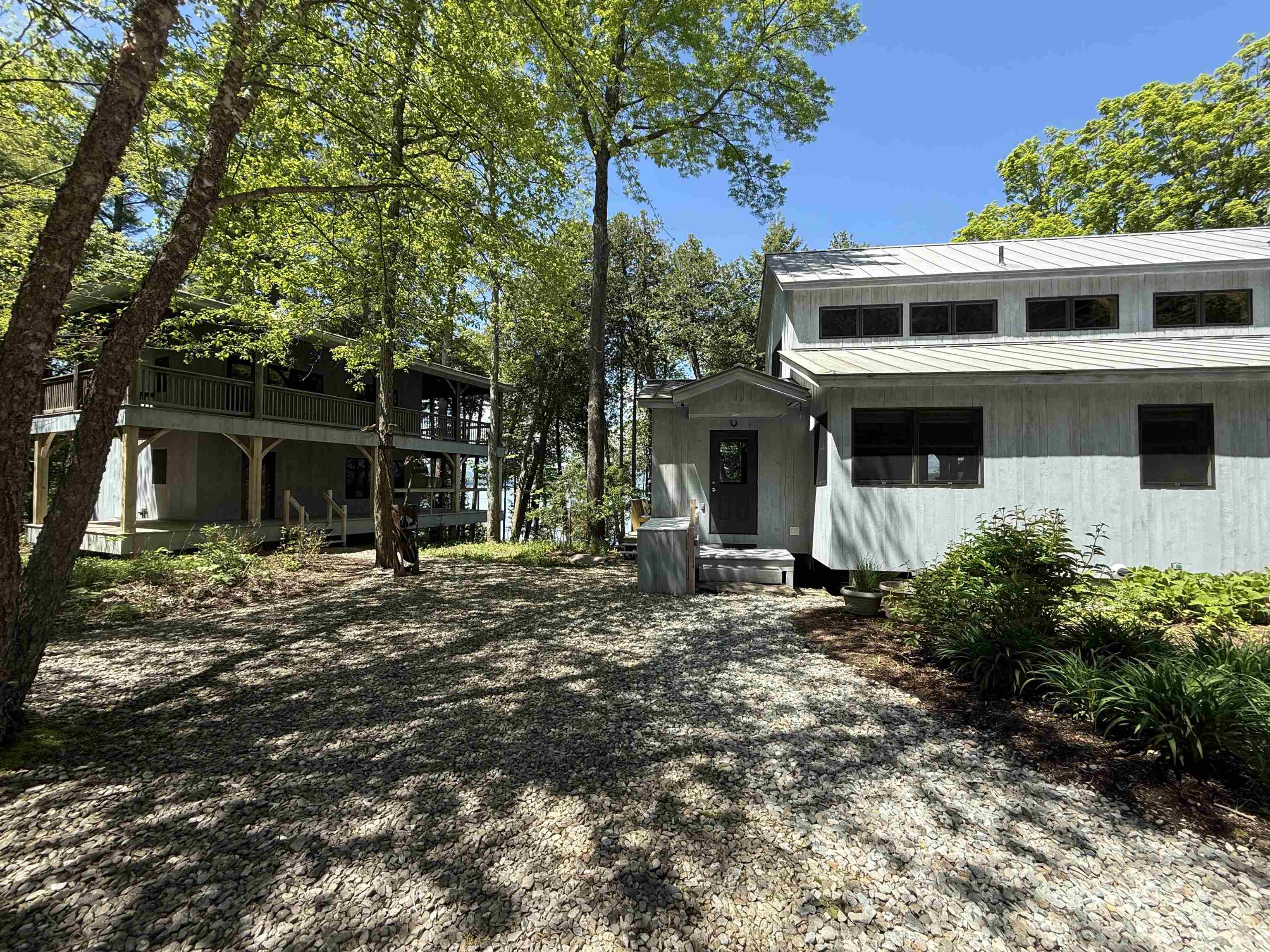 2130 Button Bay Road