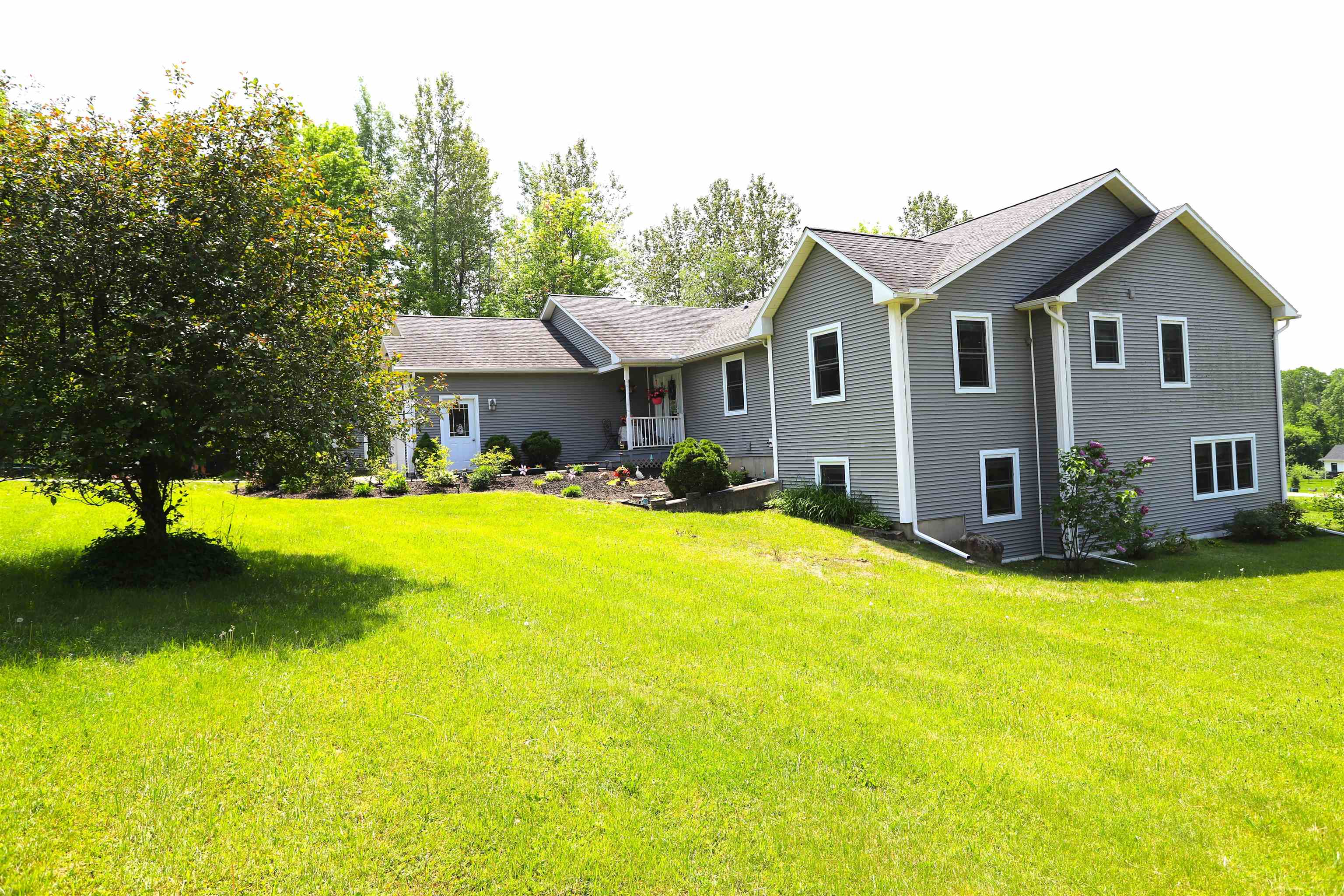 33 Crab Apple Lane Unit: 1