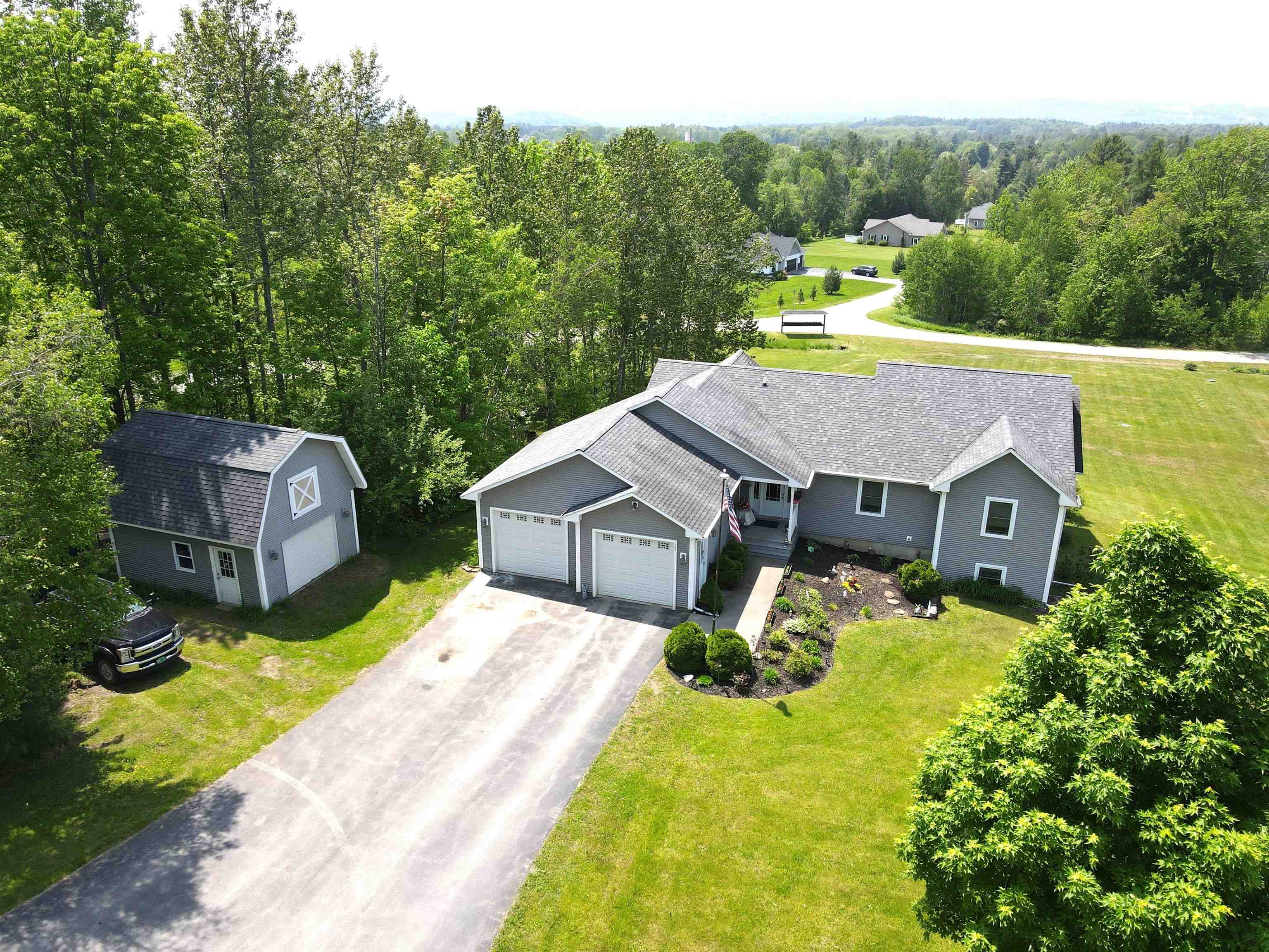 33 Crab Apple Lane Unit: 1