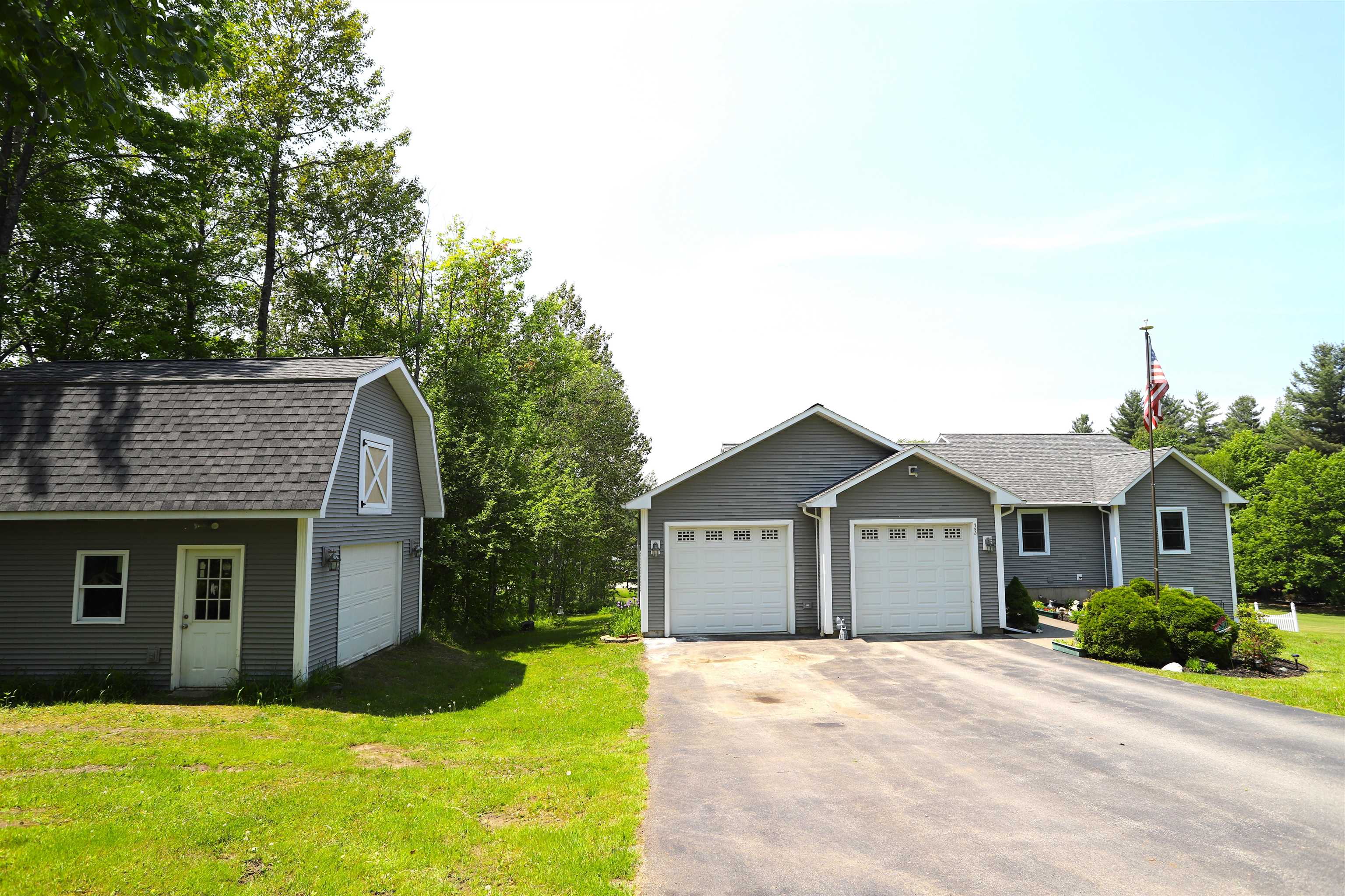 33 Crab Apple Lane Unit: 1