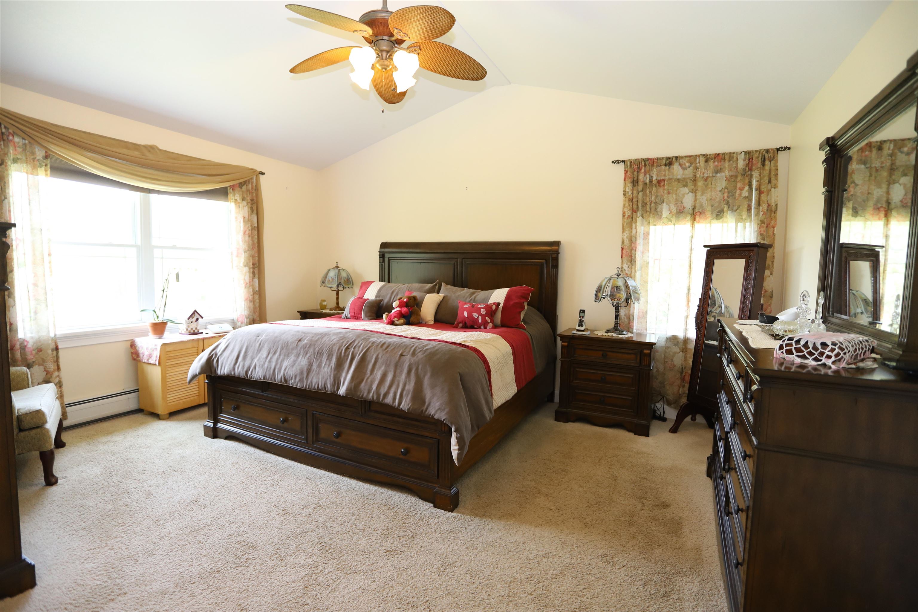 33 Crab Apple Lane Unit: 1