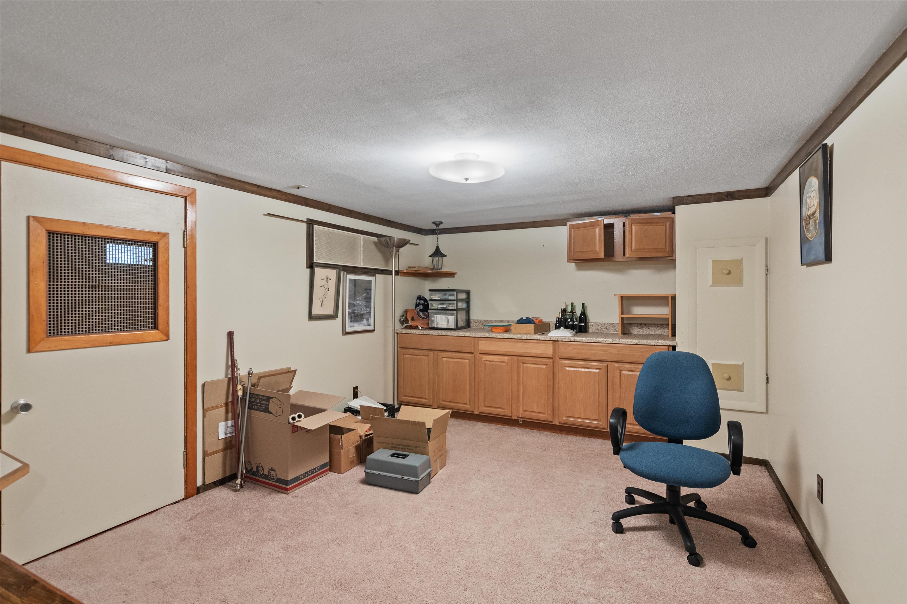 1195 Bay Road