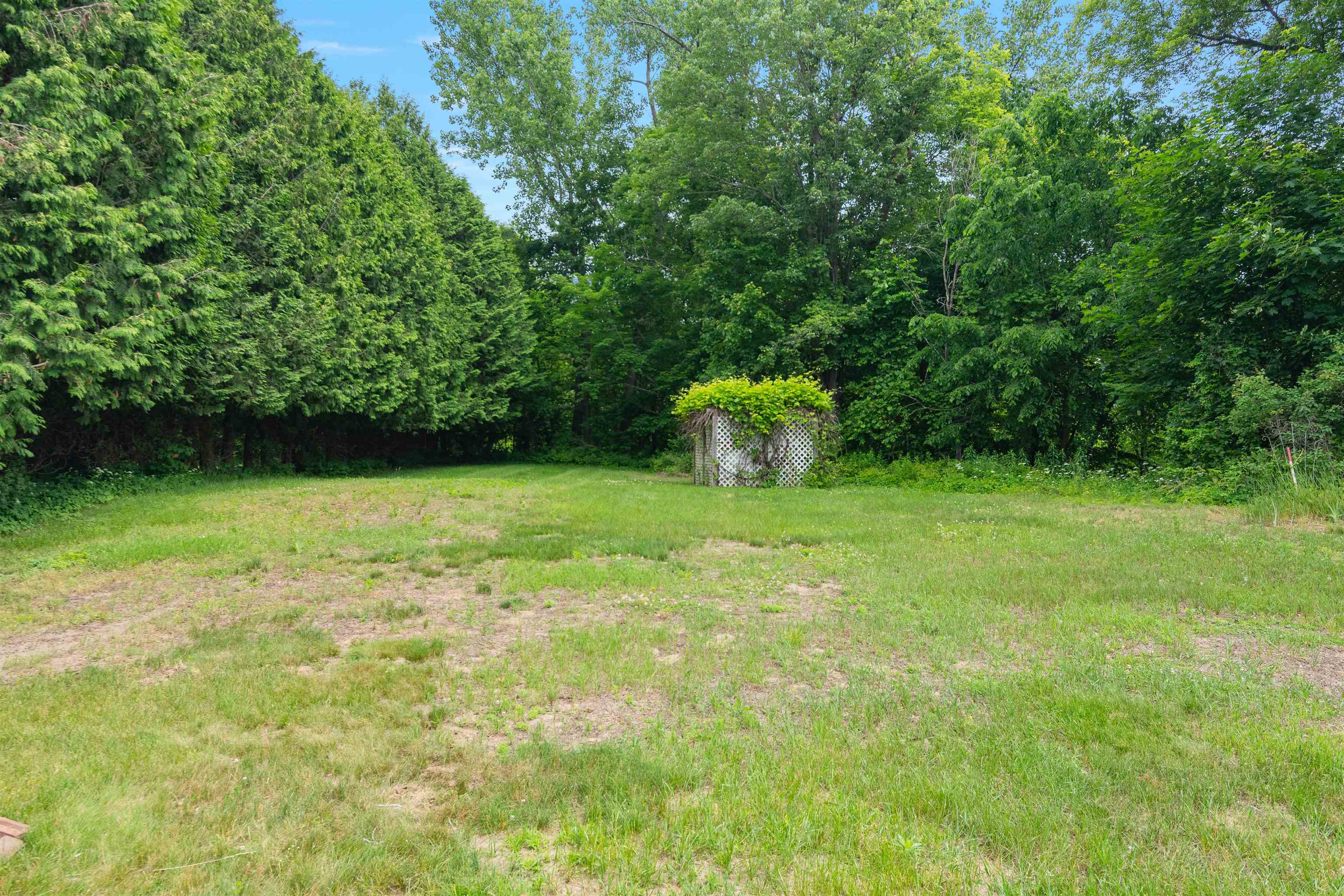 1195 Bay Road