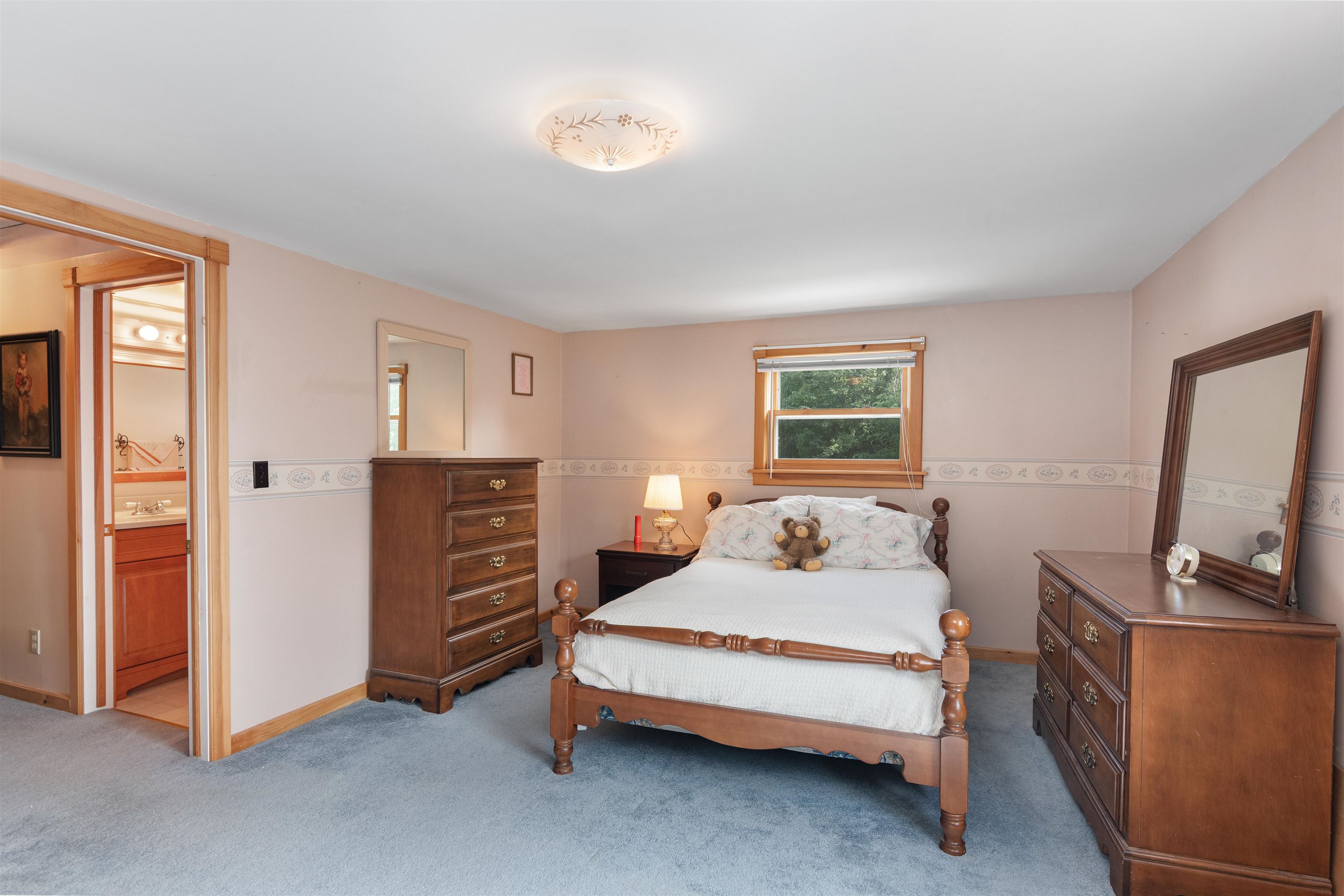 1195 Bay Road